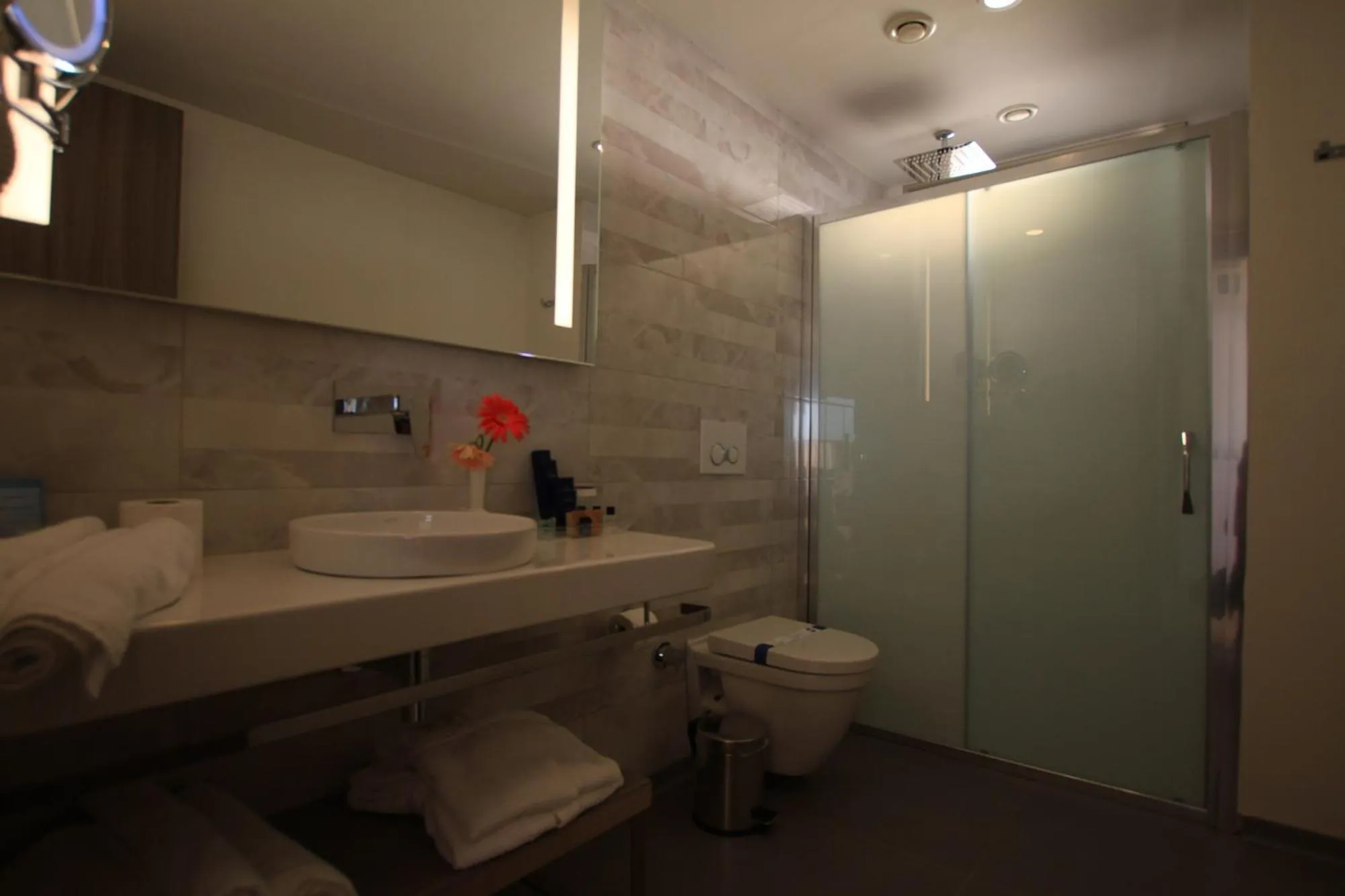 Bathroom in Turunc Premium Hotel
