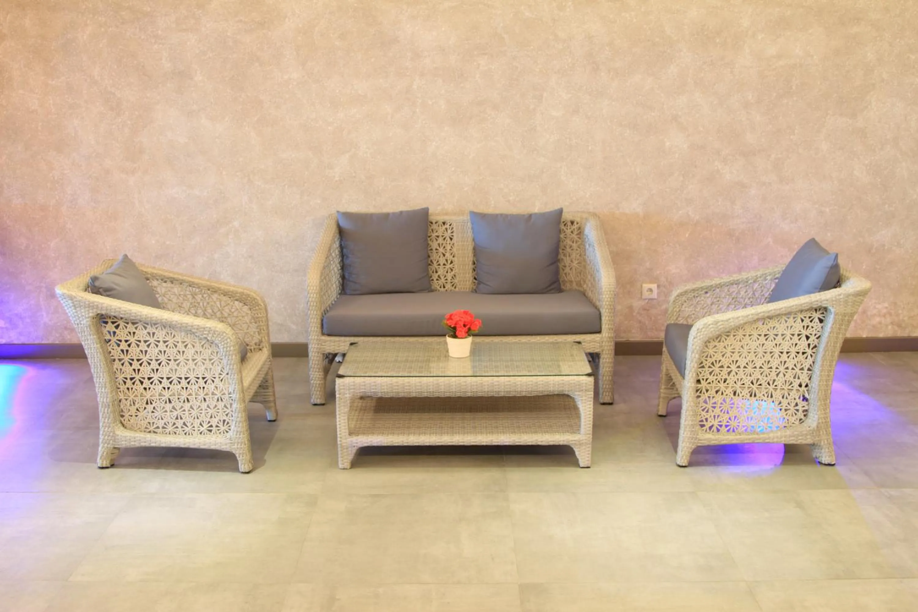 Seating area in Turunc Premium Hotel