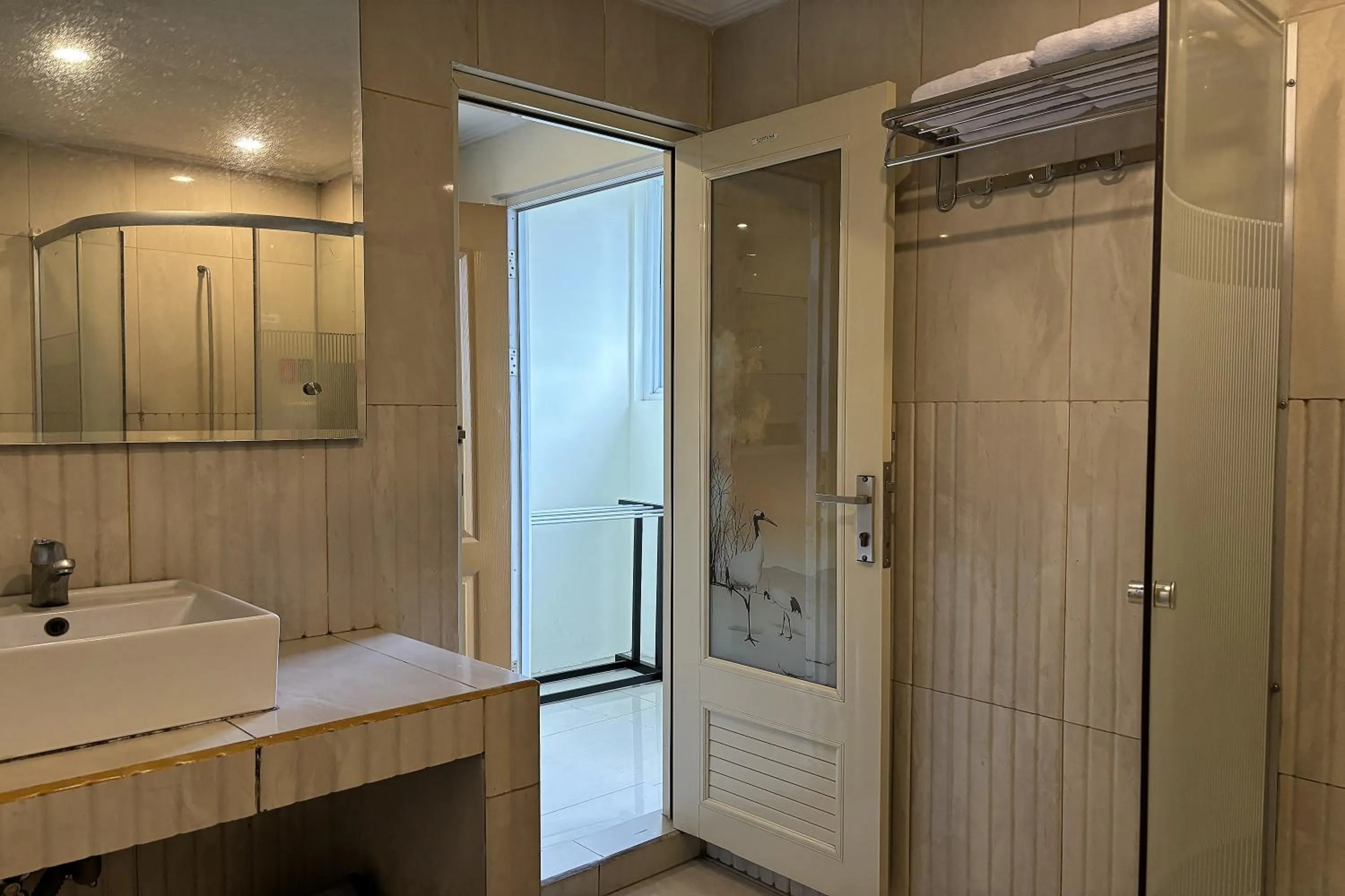 Bathroom in Green Hero Darajat Hotel