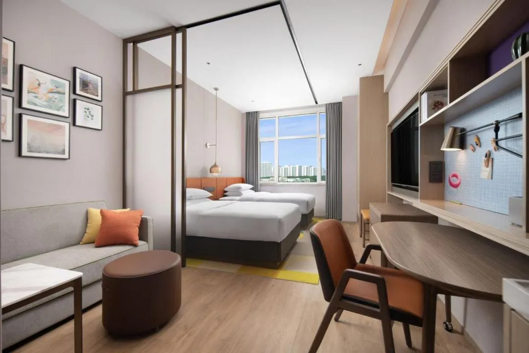 Bed in Home2 Suite by Hilton Yantai Laishan