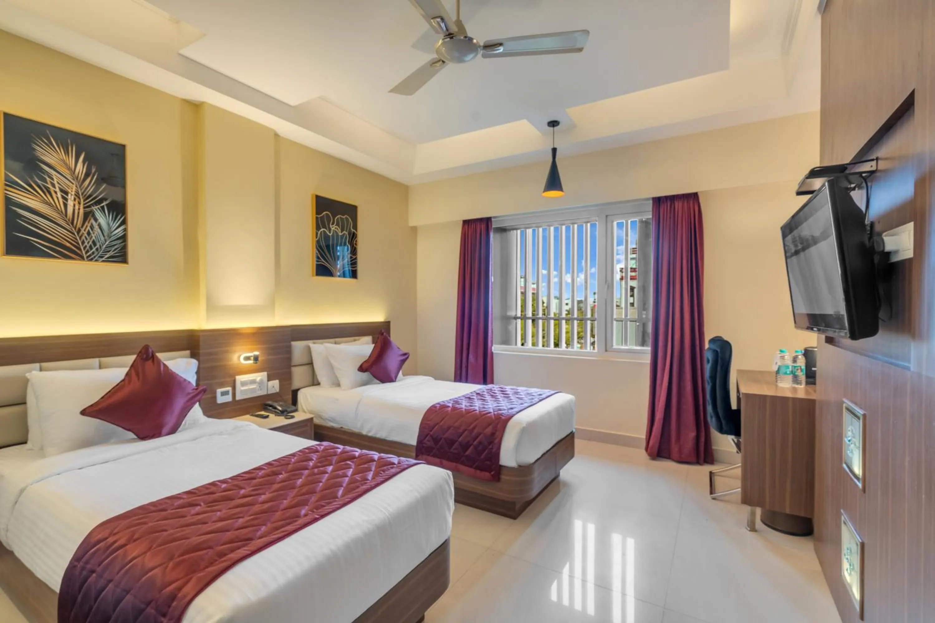 Bed in Park Avenue Hotel & Apartments Trichy