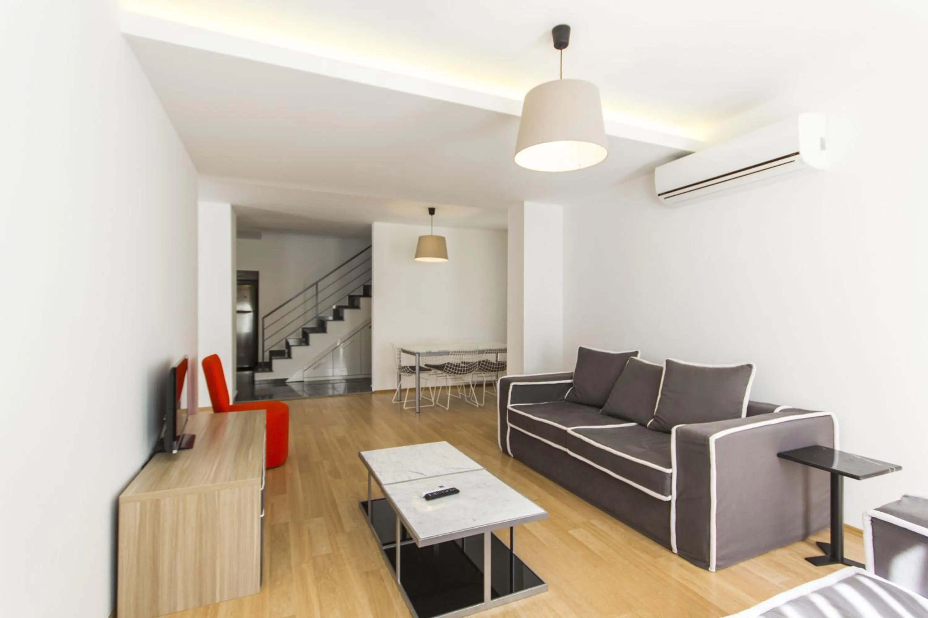 Photo of the whole room in Nish Suites Atasehir