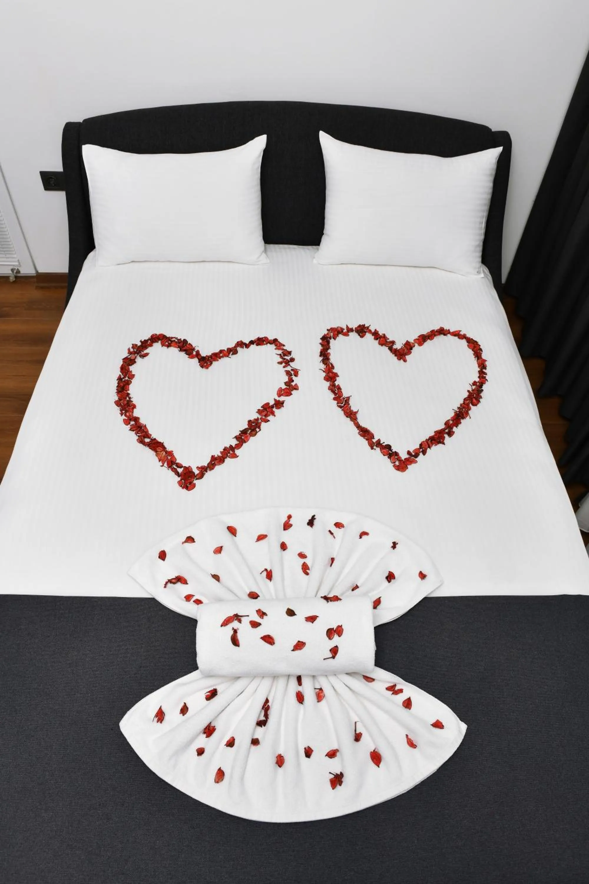 Bed in Nish Suites Atasehir