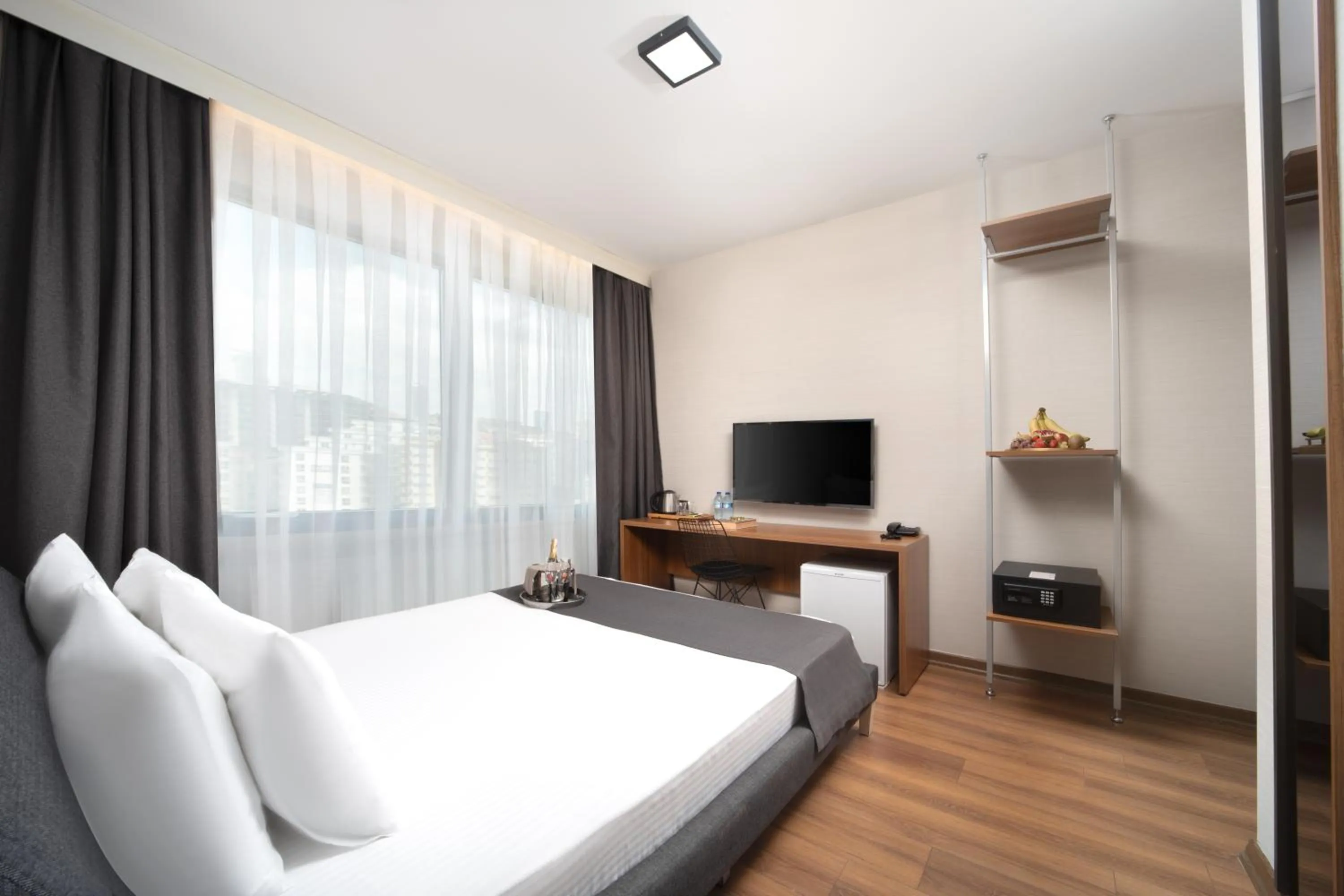 Bed in Nish Suites Atasehir
