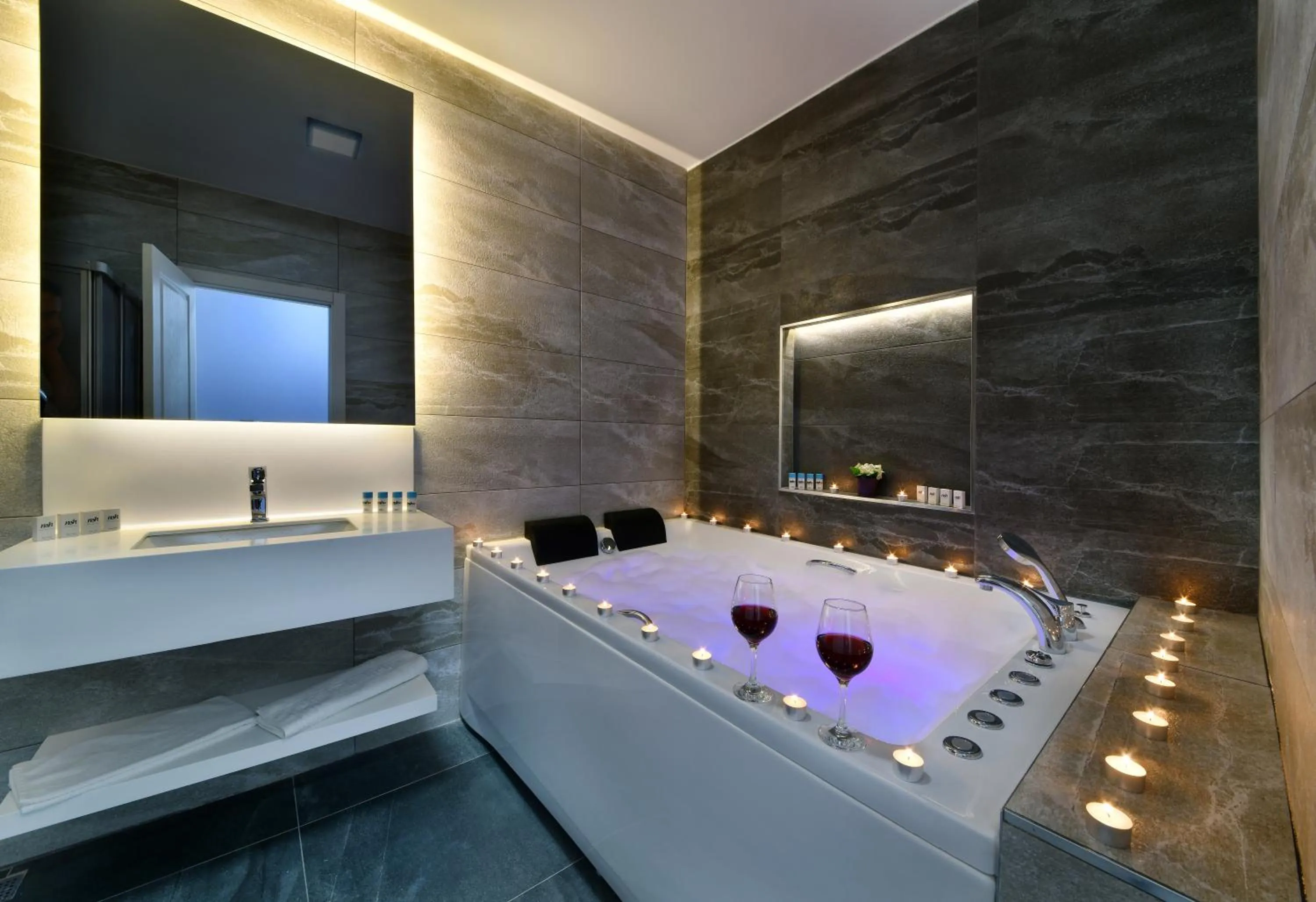 Nish Suites Atasehir