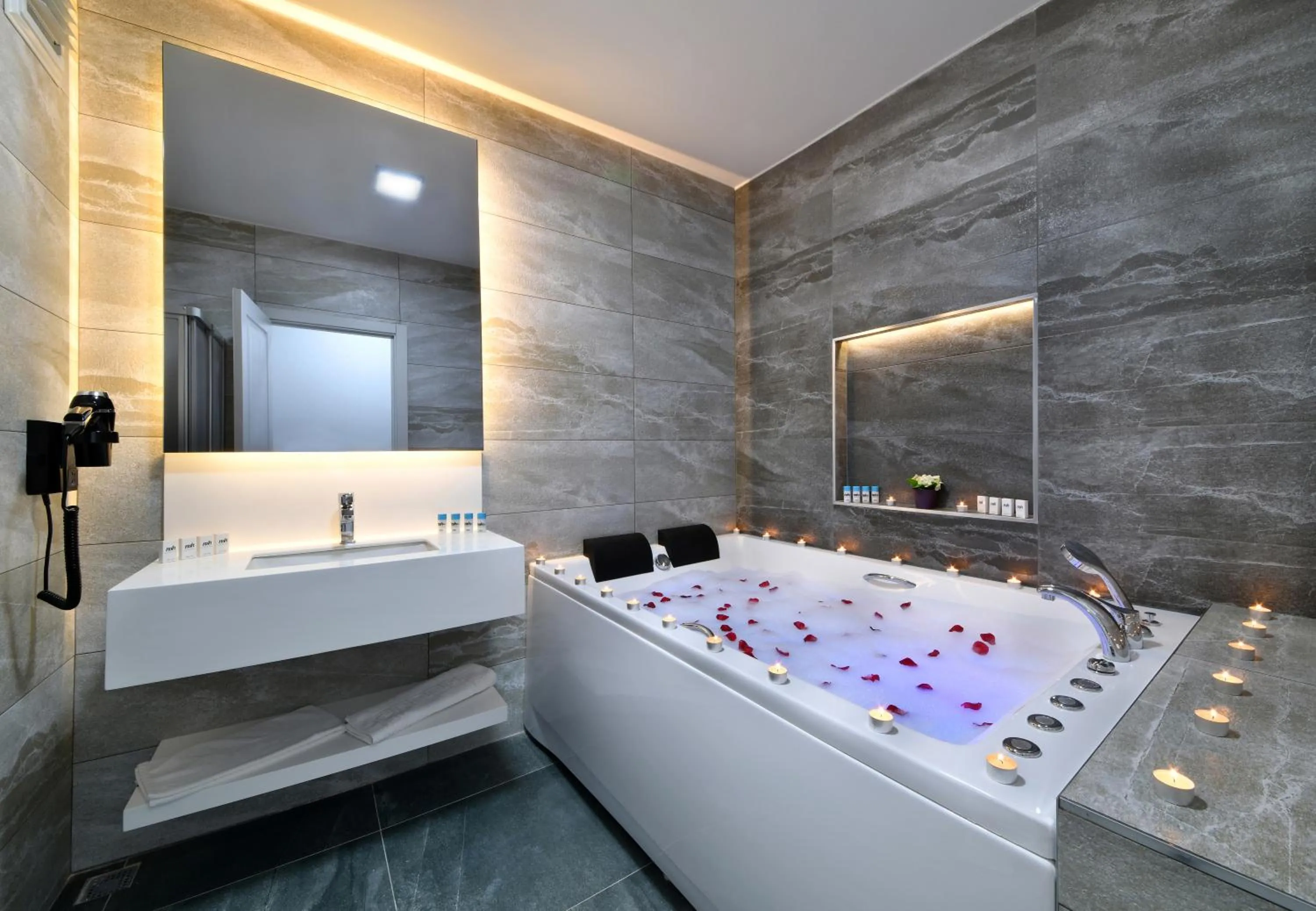 Nish Suites Atasehir