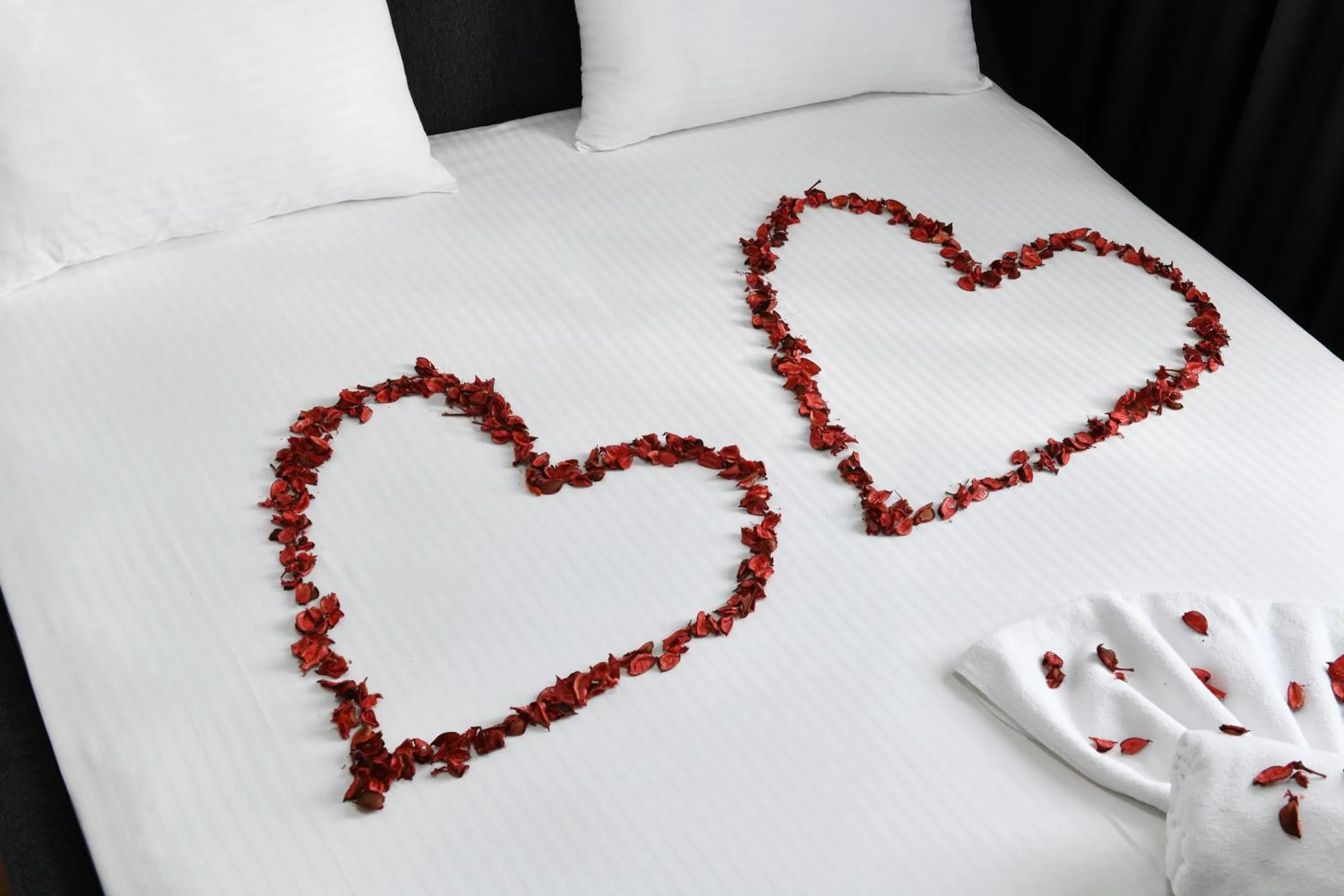 Bed in Nish Suites Atasehir