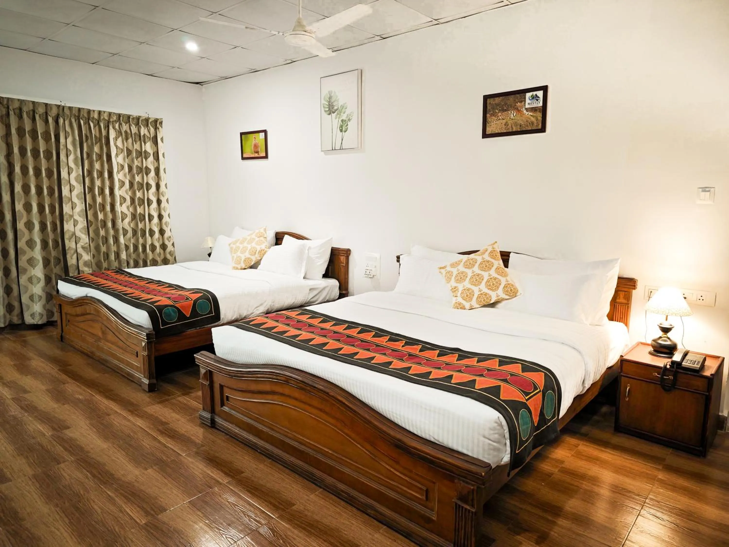 Photo of the whole room, Bed in Ibex Resorts, Valparai Mistly