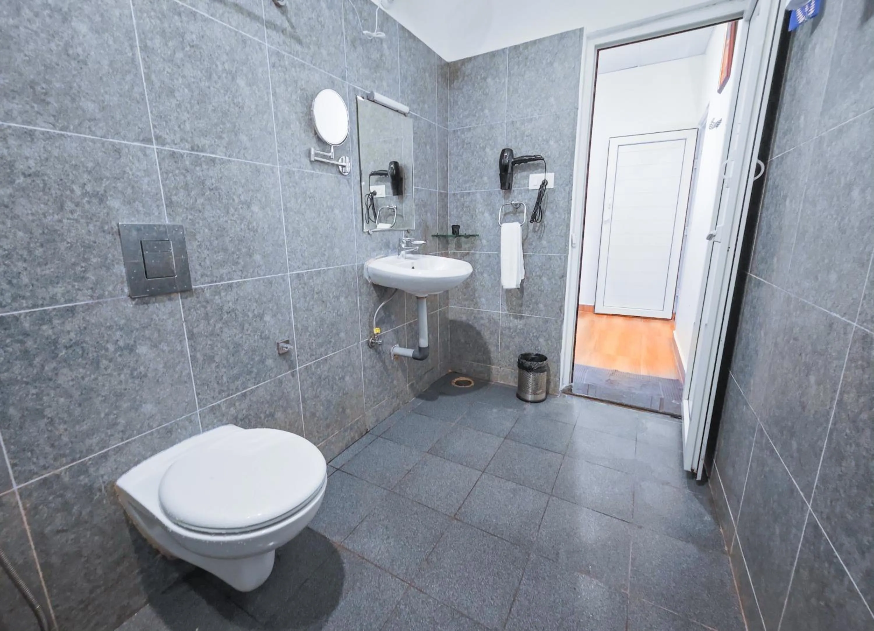 Bathroom in Ibex Resorts, Valparai Mistly