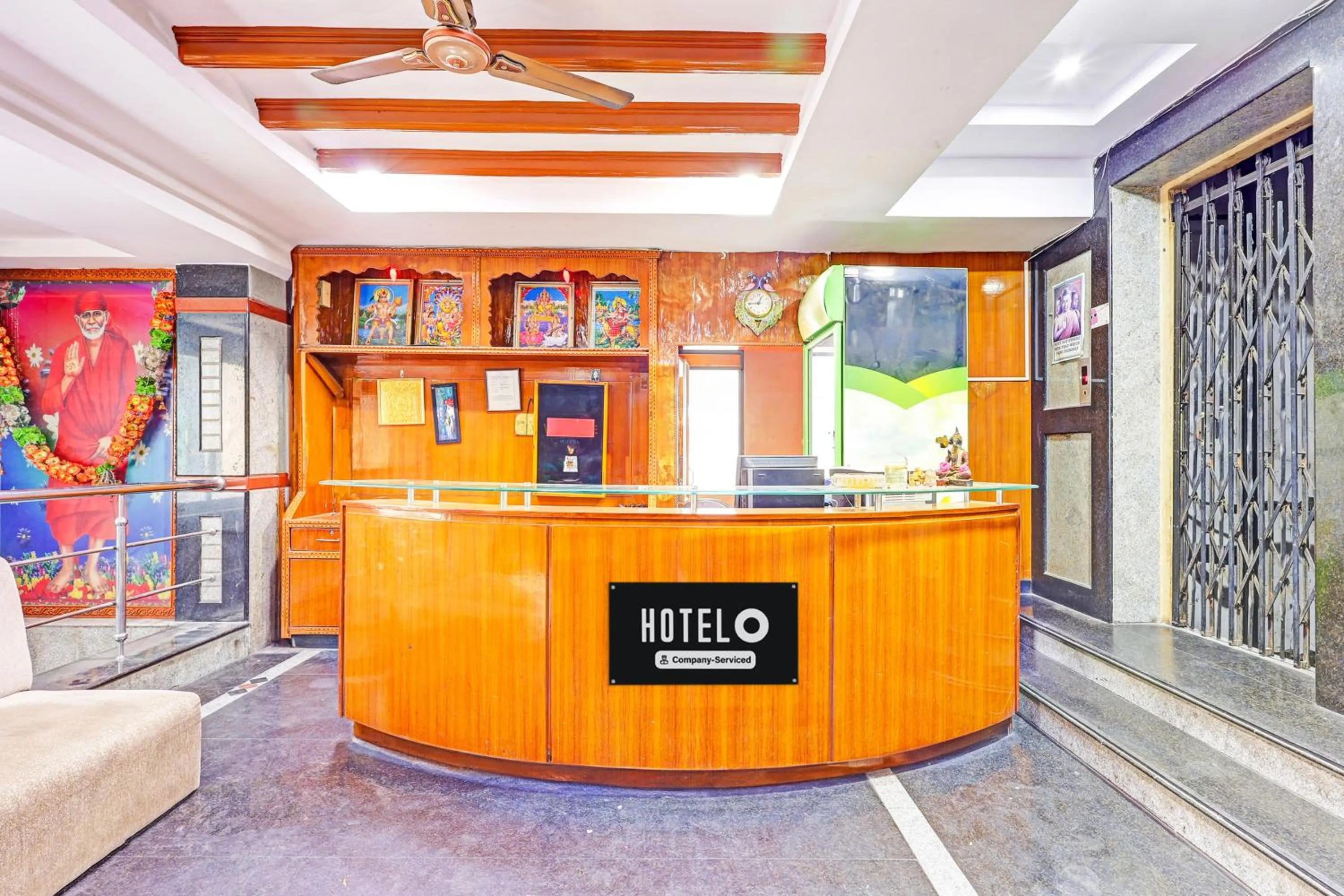Lobby or reception in Super Hotel O Besant Road