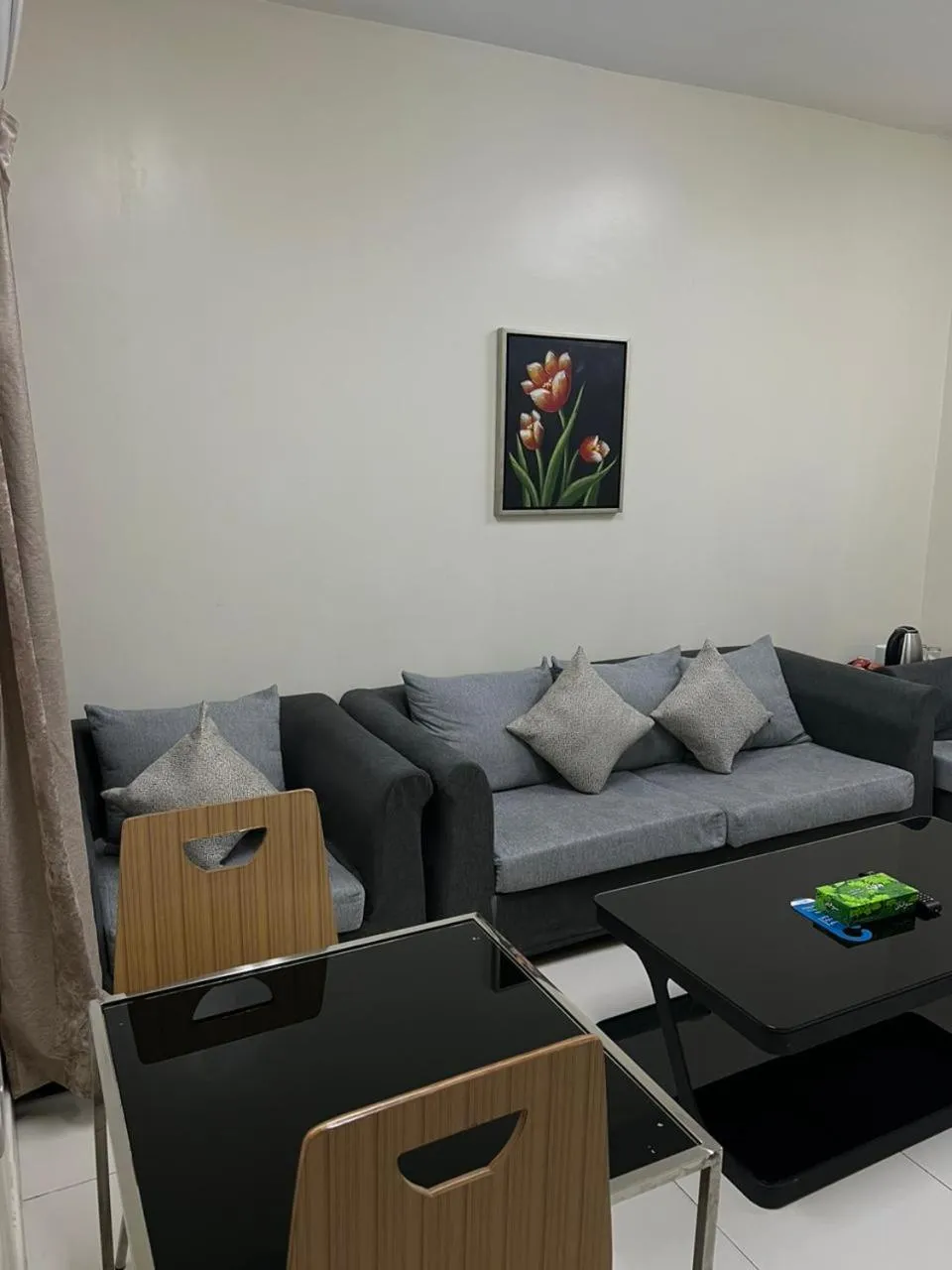 Living room in Binayat Hama Serviced Apartments