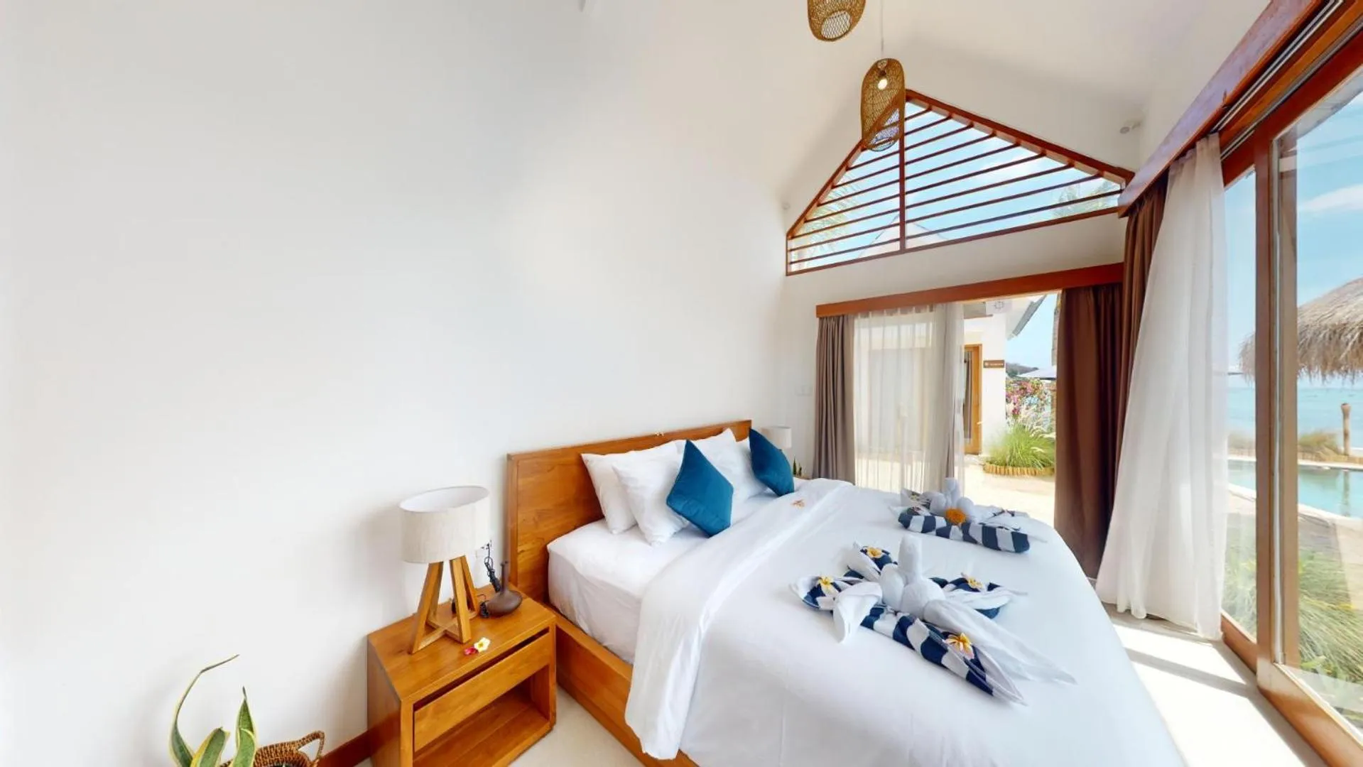 Bed in Segara Seaside Resort