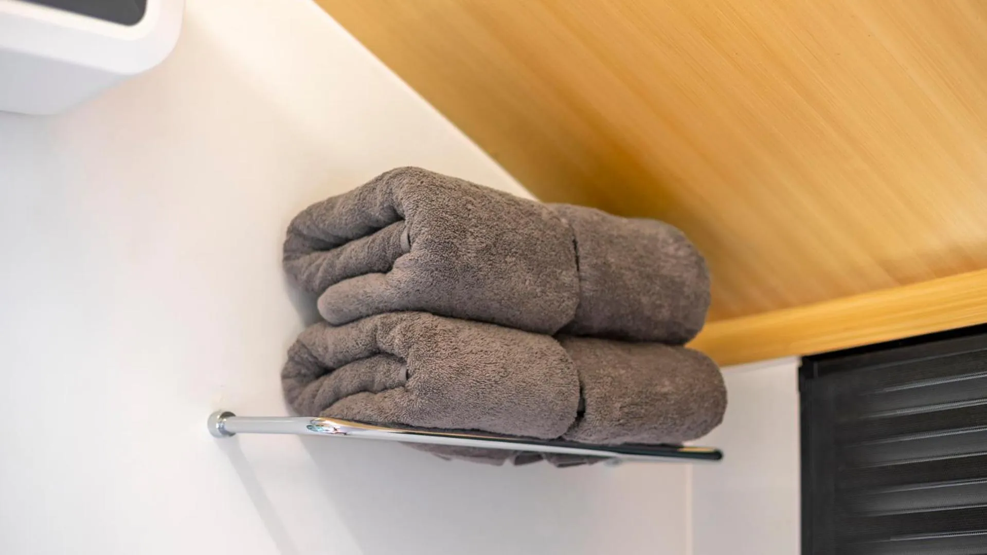 towels in Bobocabin Patra, Parapat