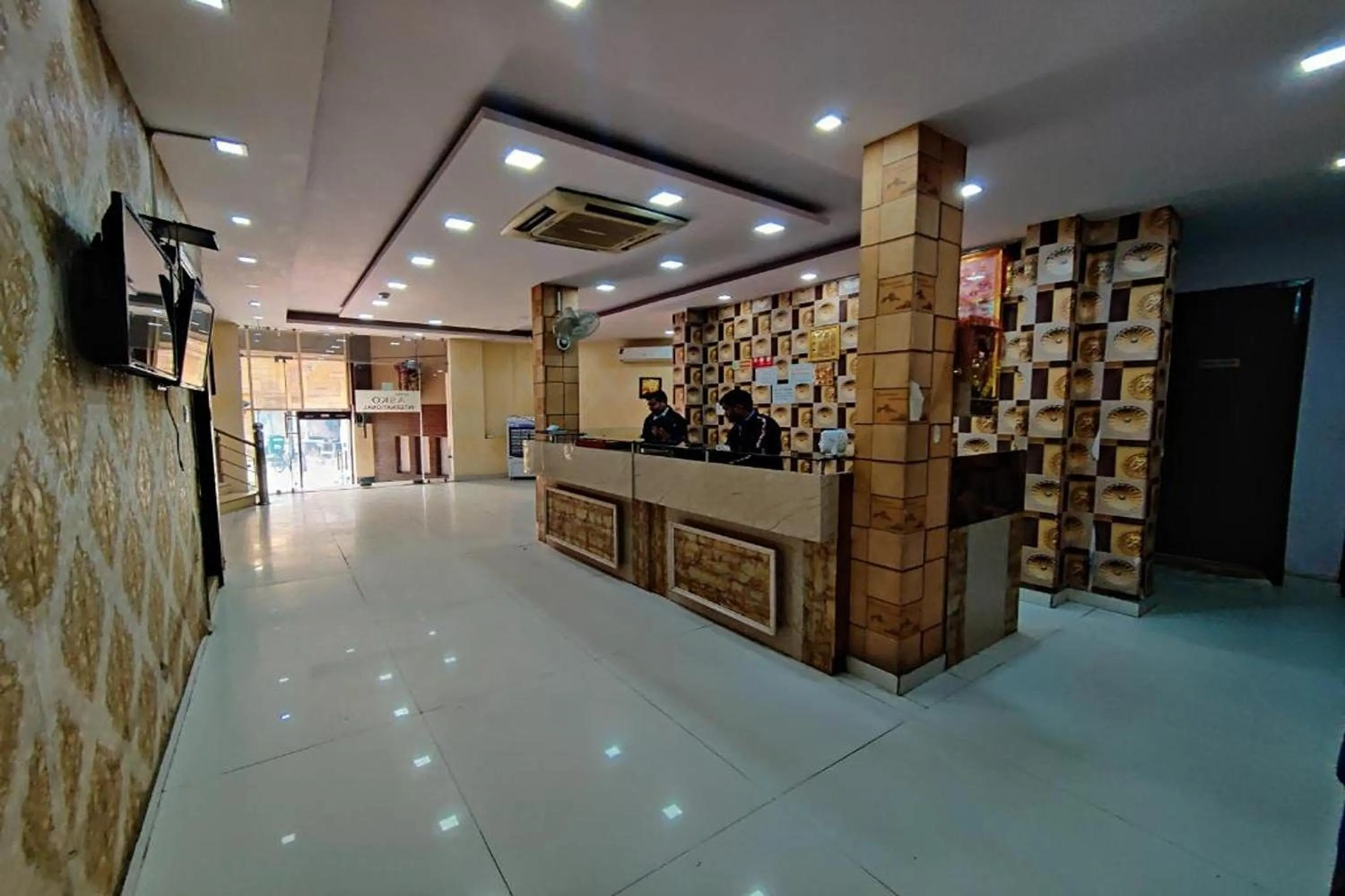 Lobby or reception in Hotel Asko International