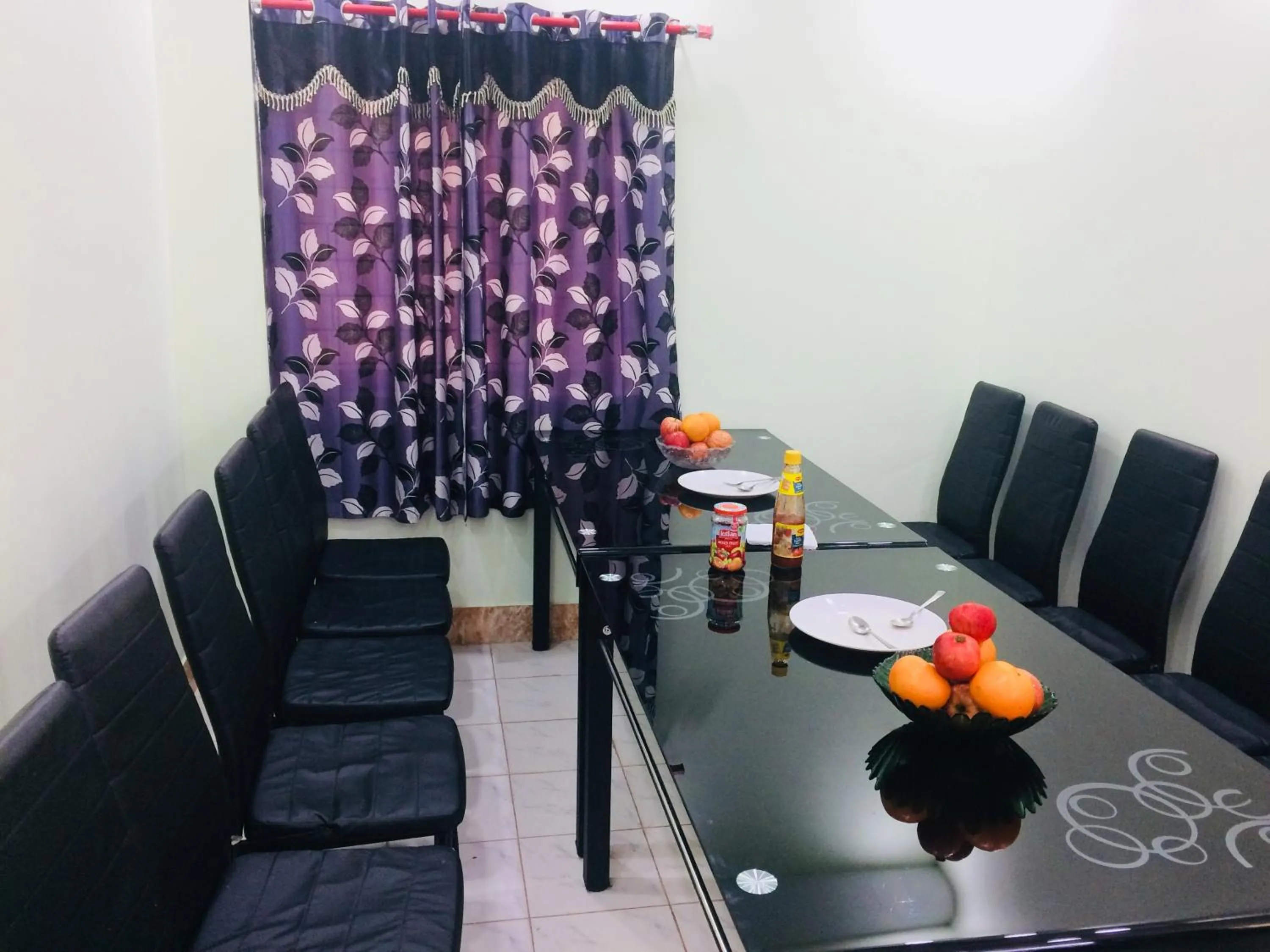 Dining area in NH Regency