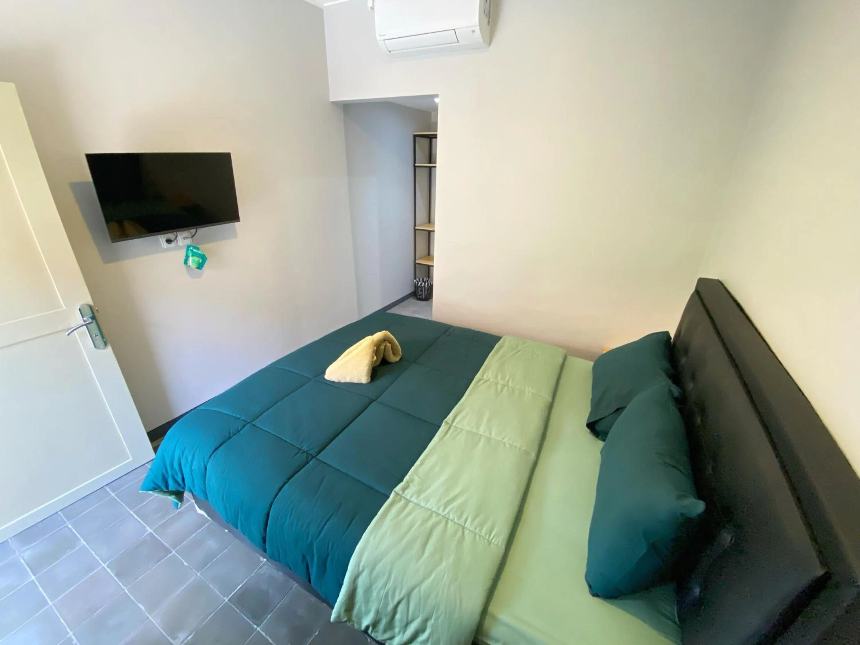 Bed in Petik Merah Beo