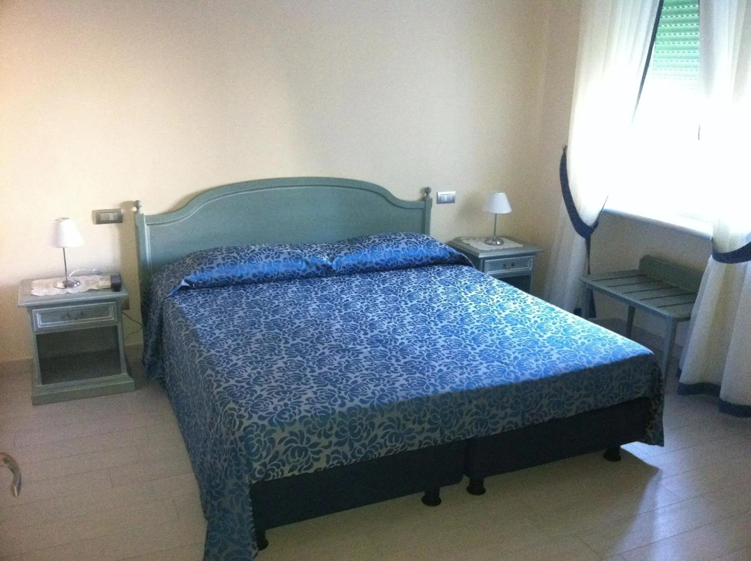 Day, Bed in B&B Teatro Ristori Verona