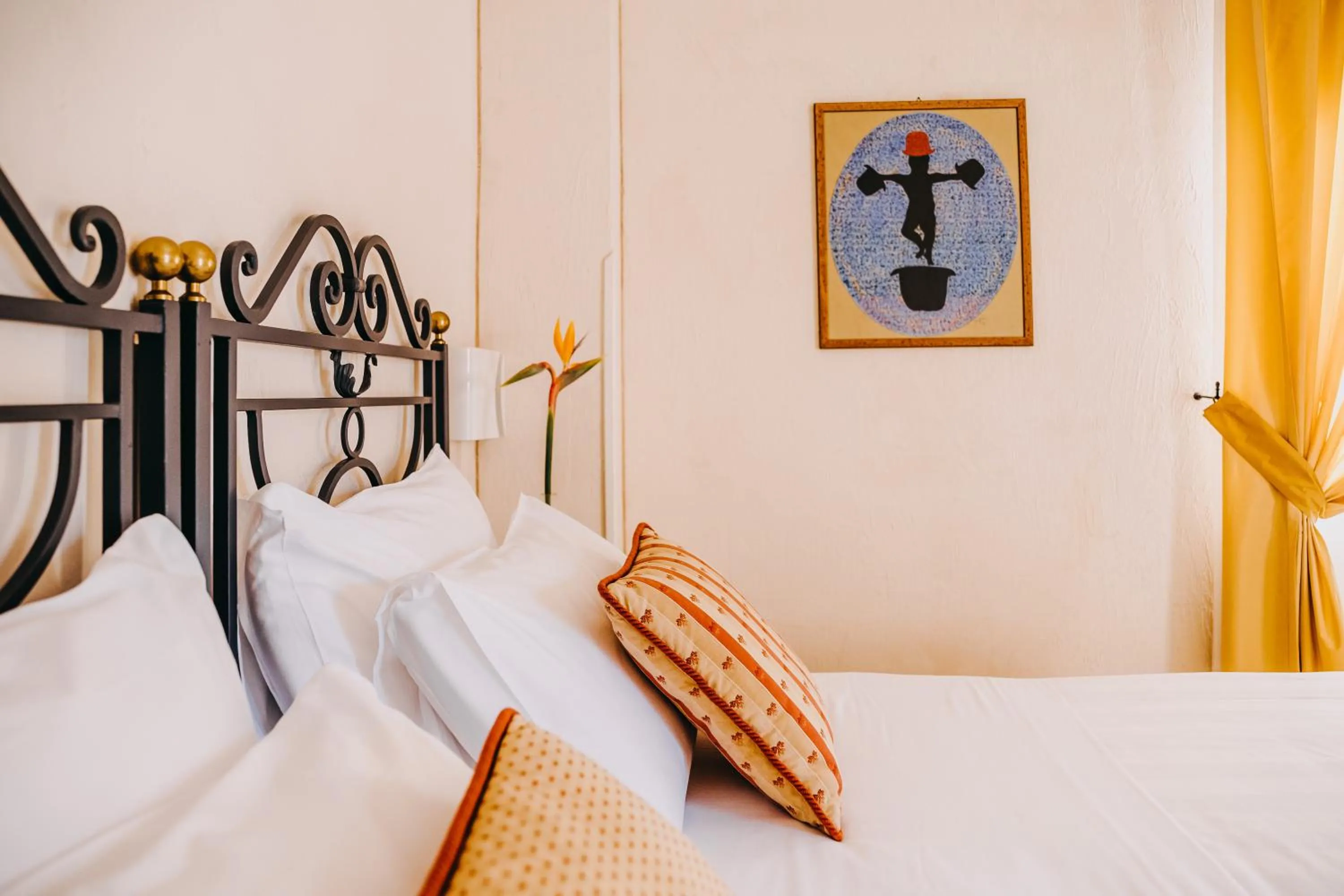 Bedroom, Bed in Costantinopoli 104