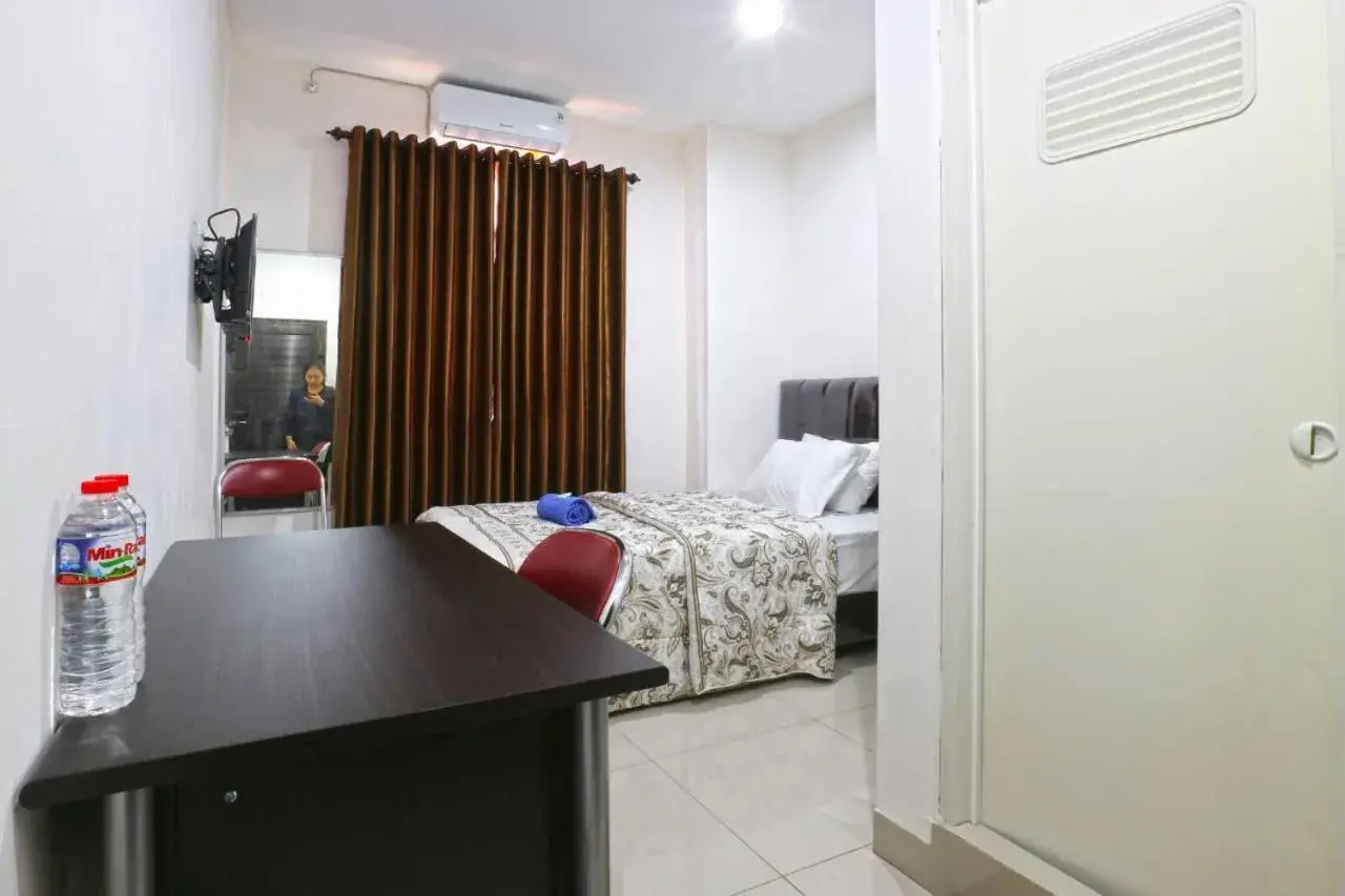 Standard Single Room in Saloka Guest House & Residence Standard Single Room in Saloka Guest House & Residence