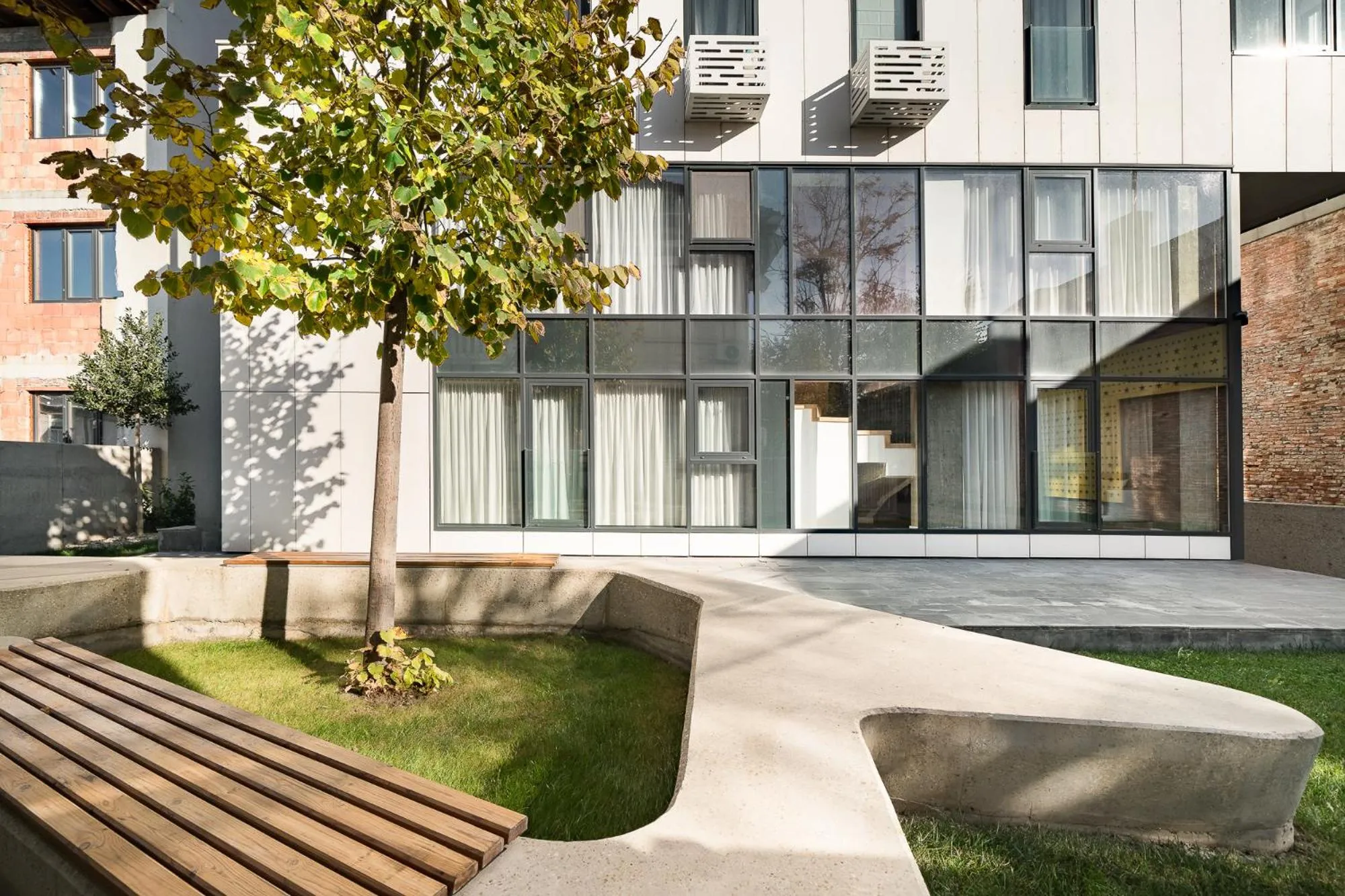 Property building in Phoenix Aparthotel