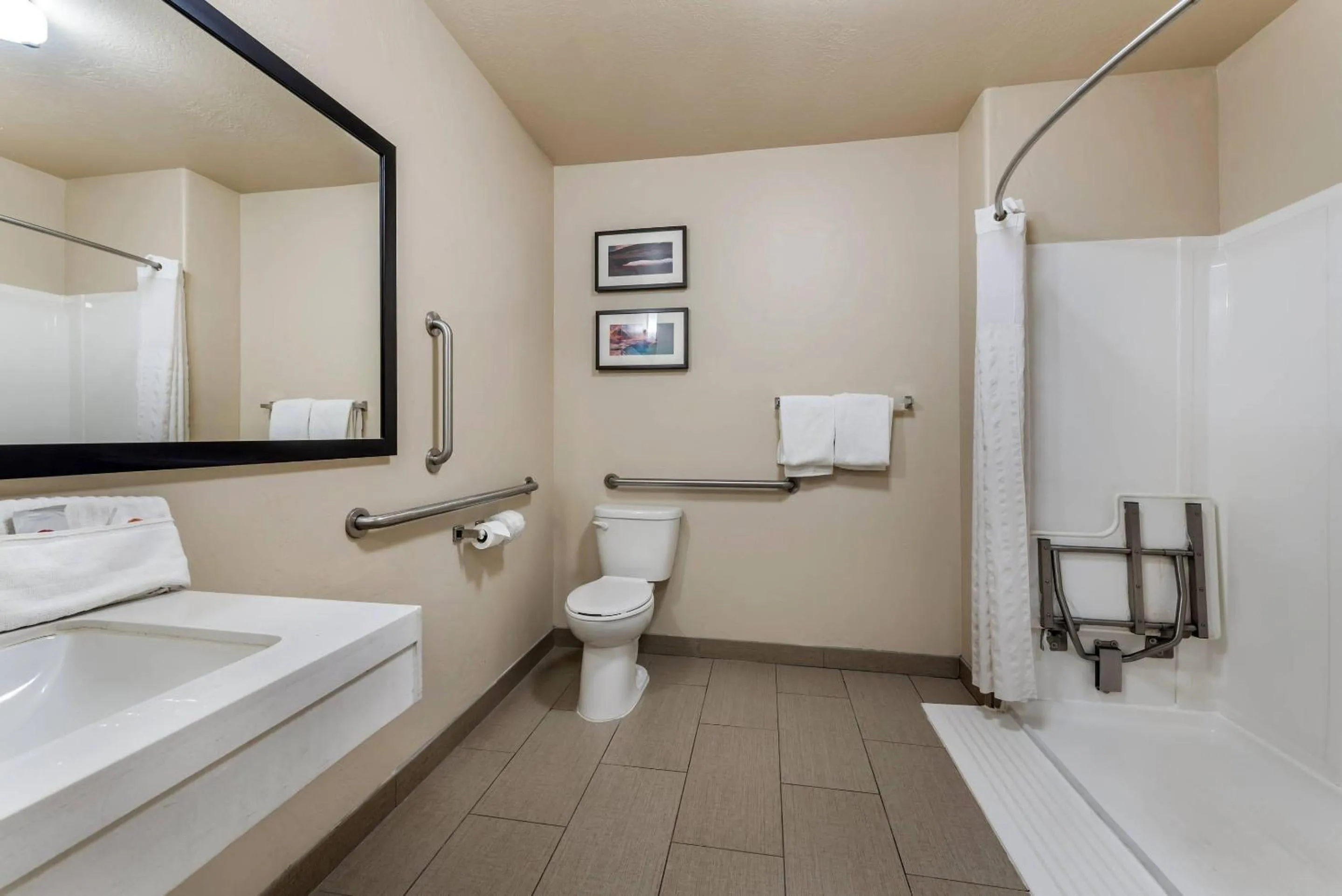 Bedroom in Comfort Inn & Suites Vernal - National Monument Area
