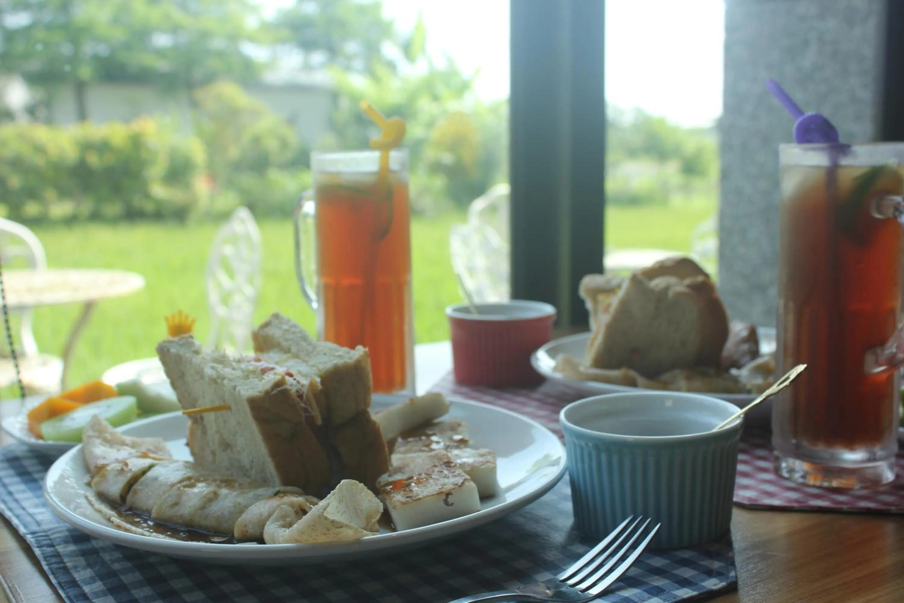 Breakfast in Muho B&B