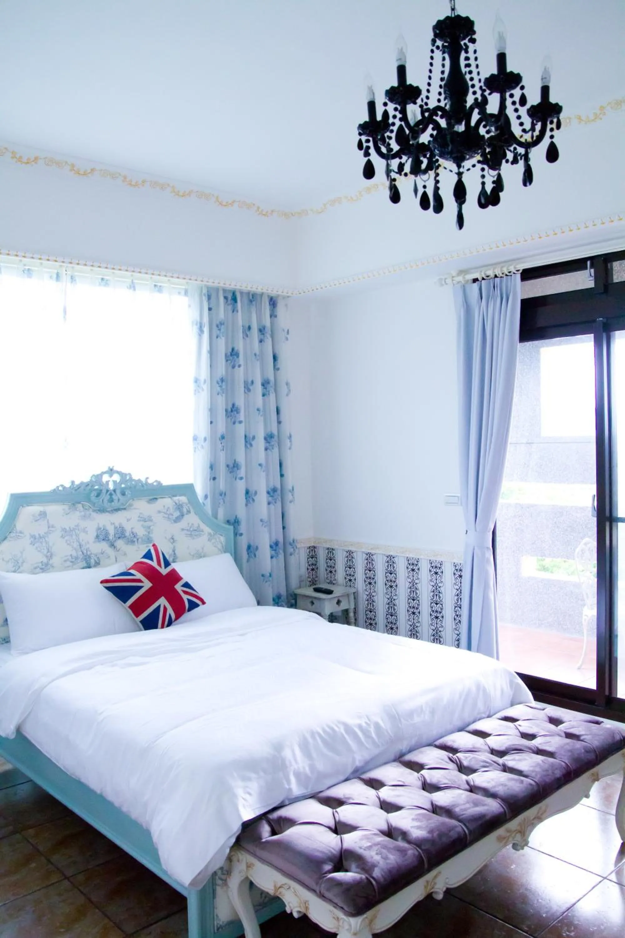 Photo of the whole room, Bed in Muho B&B