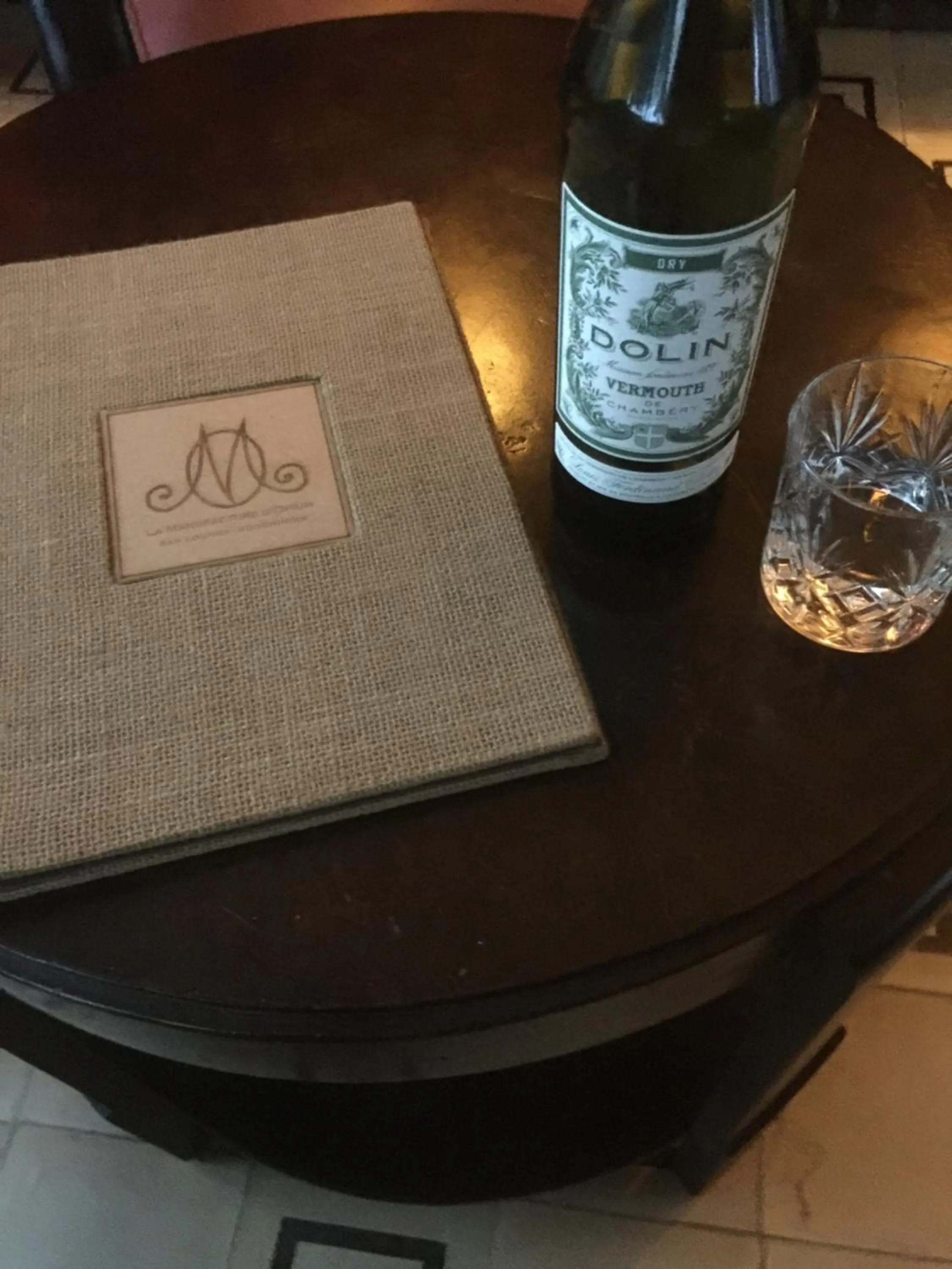 Food and drinks in The Island Lodge