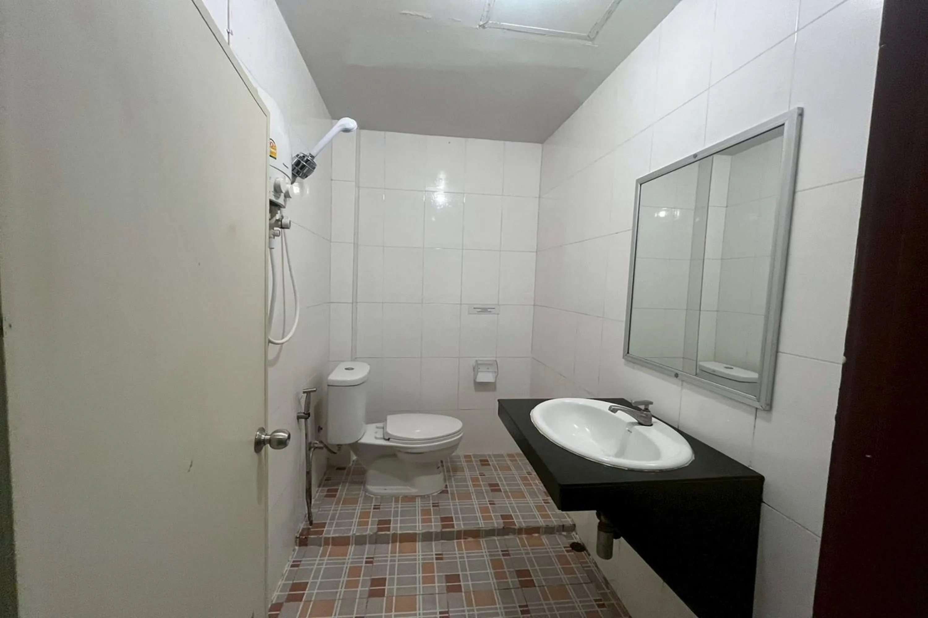 Shower in Krabi Orchid Hometel