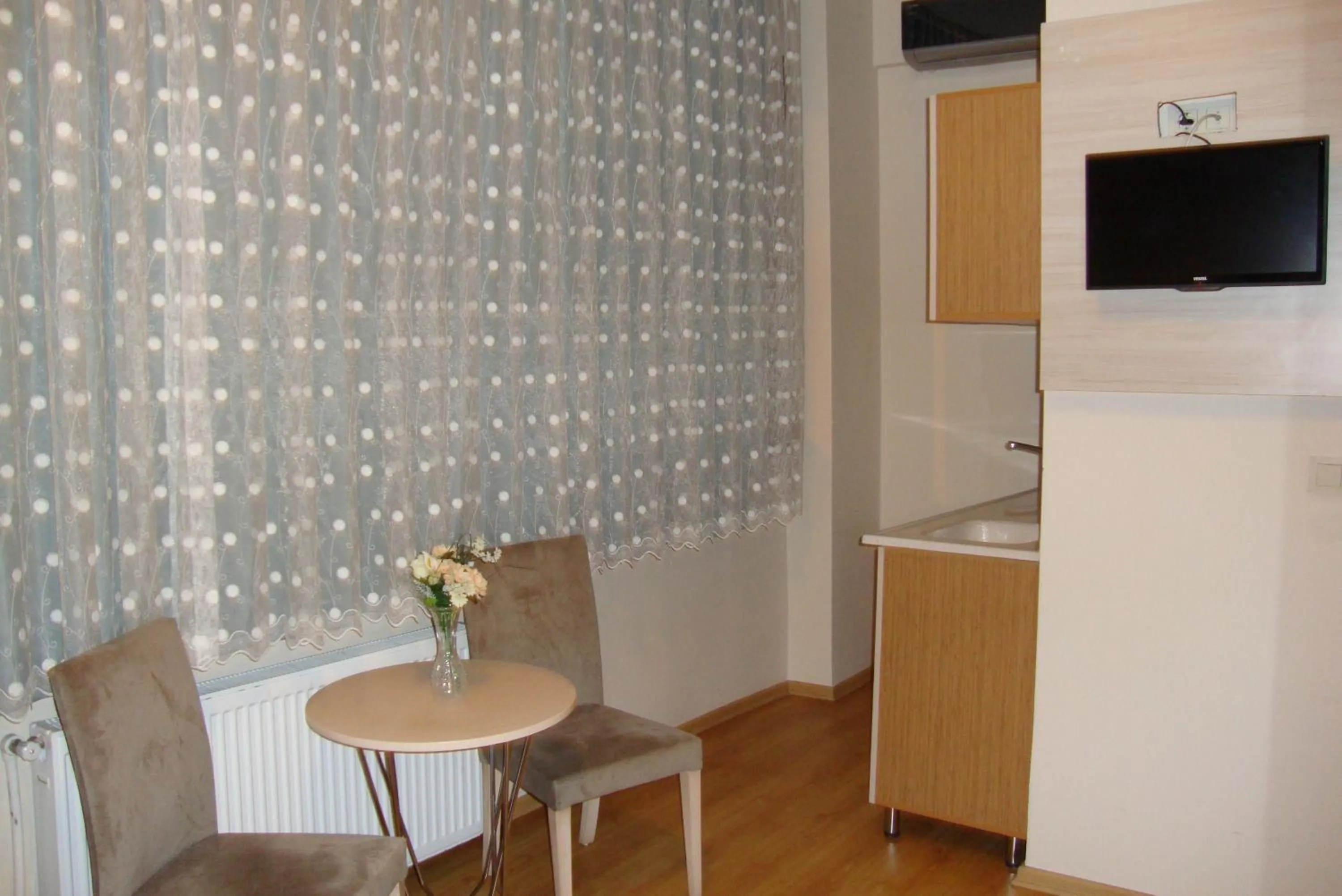 TV and multimedia in Royal Suites Besiktas