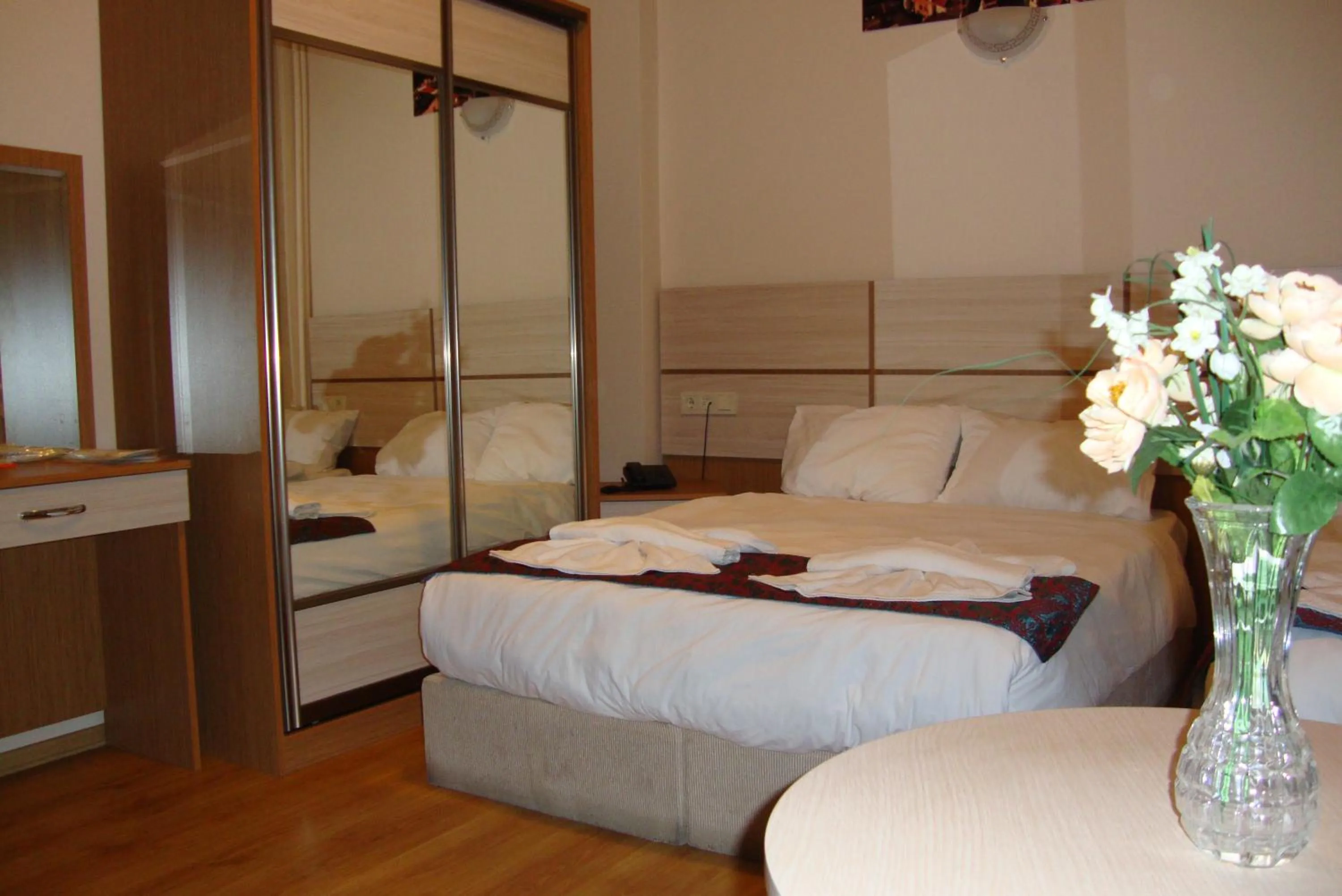 Photo of the whole room in Royal Suites Besiktas