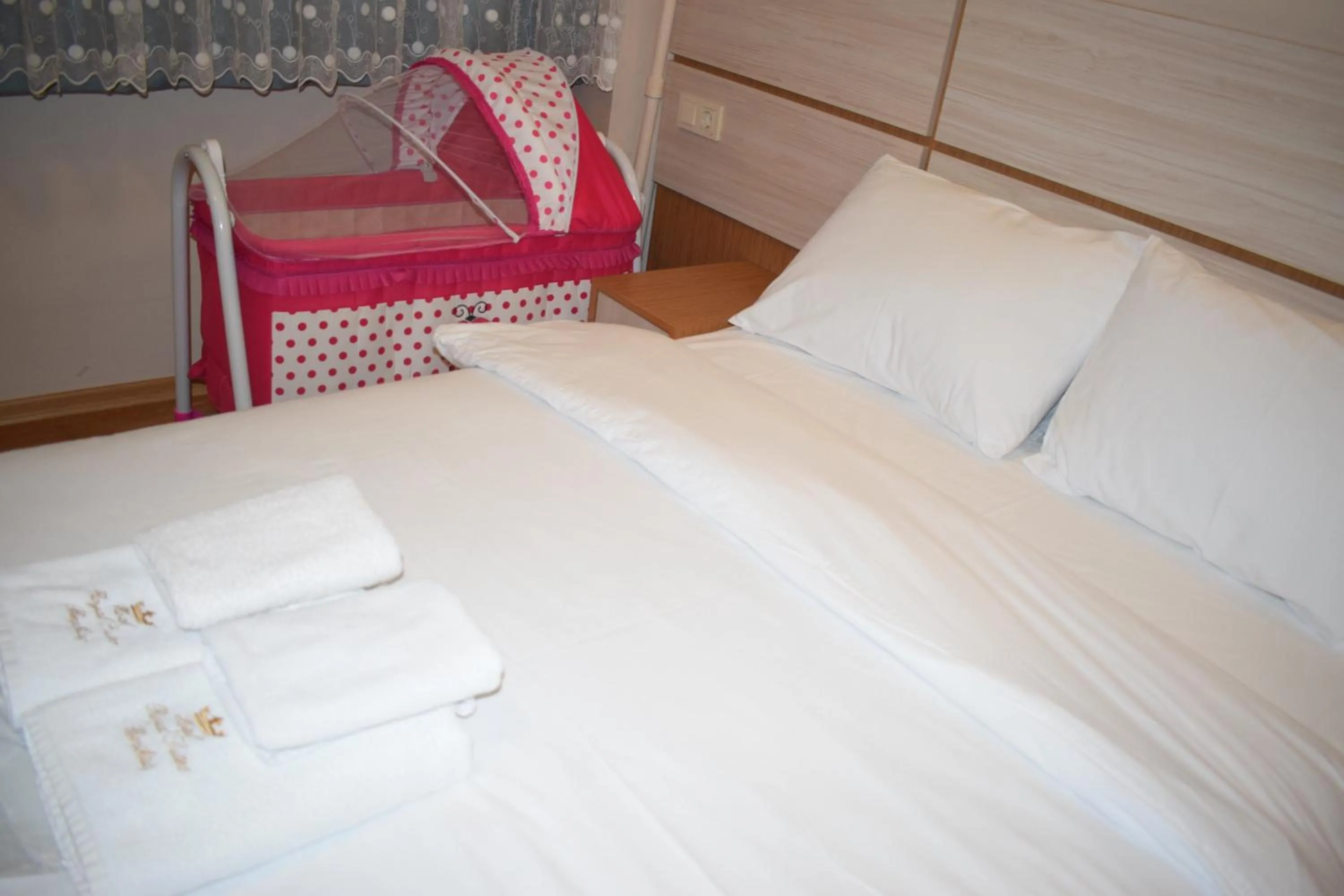 Bed in Royal Suites Besiktas