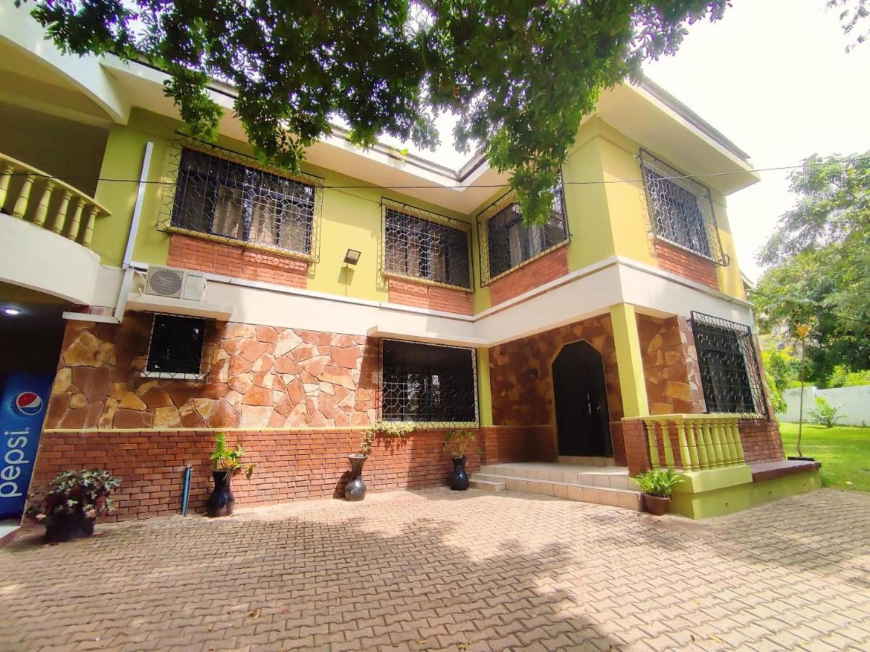 Property building in Olivia Guesthouse