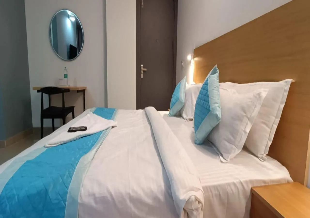 Bedroom, Bed in Akshay home stay