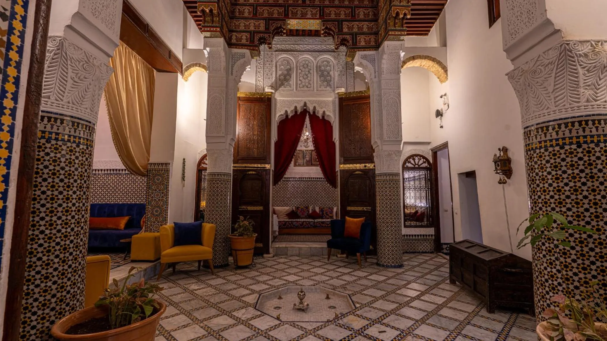 Restaurant/places to eat in Riad Dar Pierre