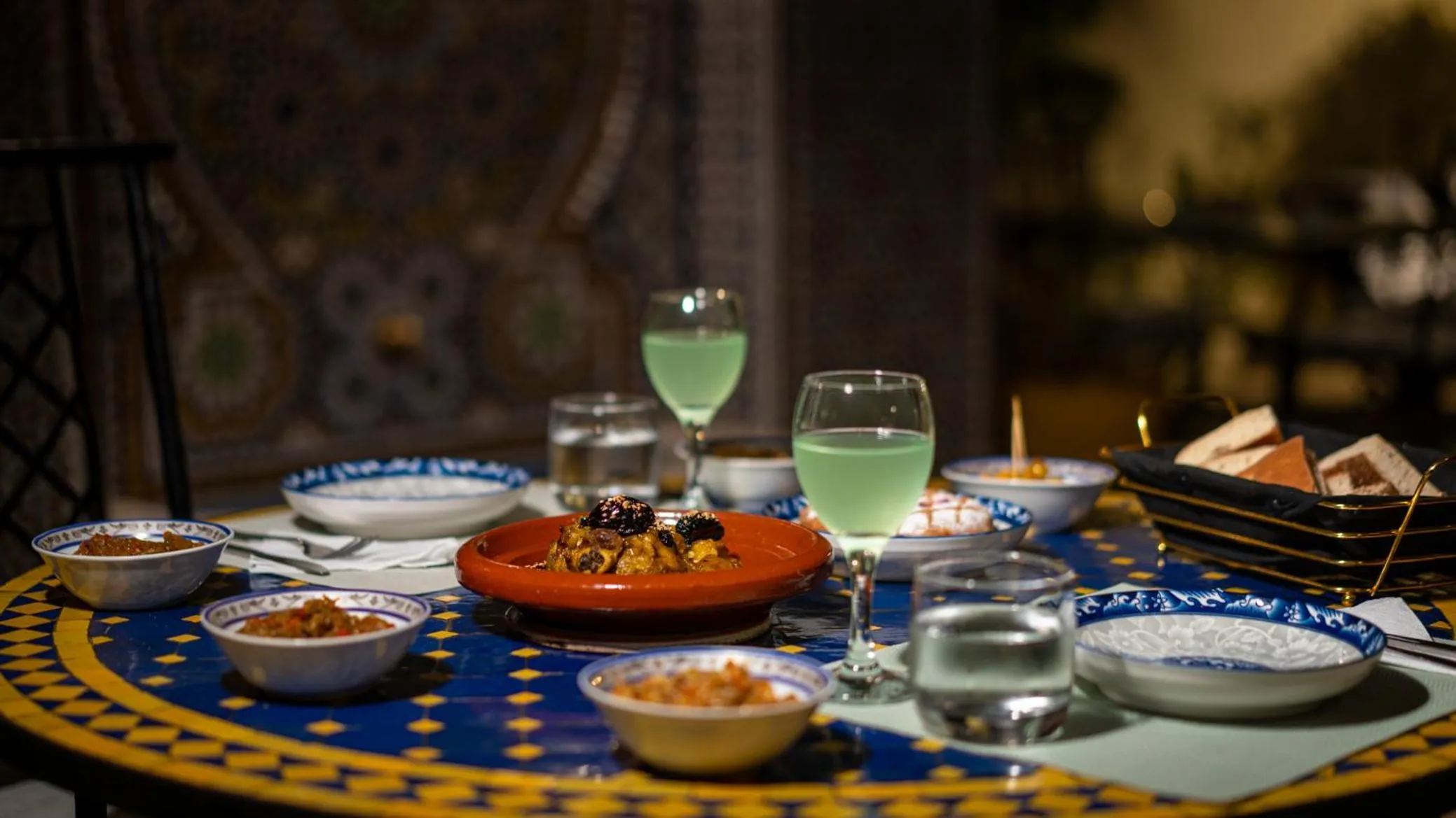 Restaurant/places to eat in Riad Dar Pierre