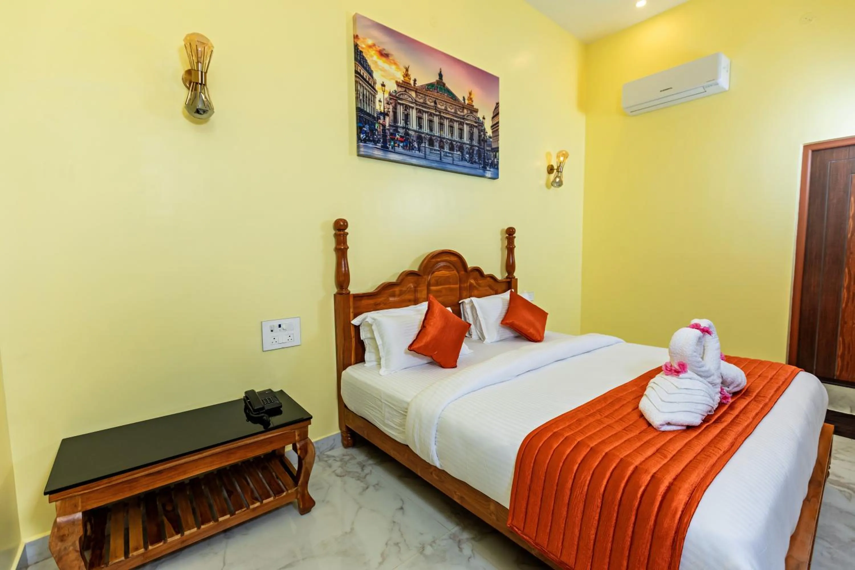 Bed in T Resort with Swimming Pool