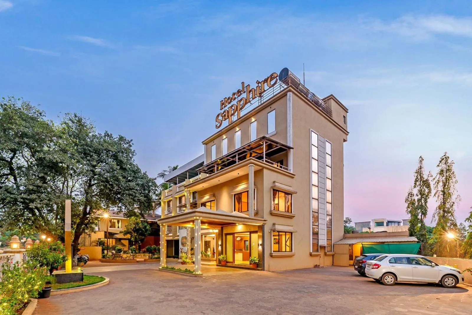 Property building in Hotel Sapphire