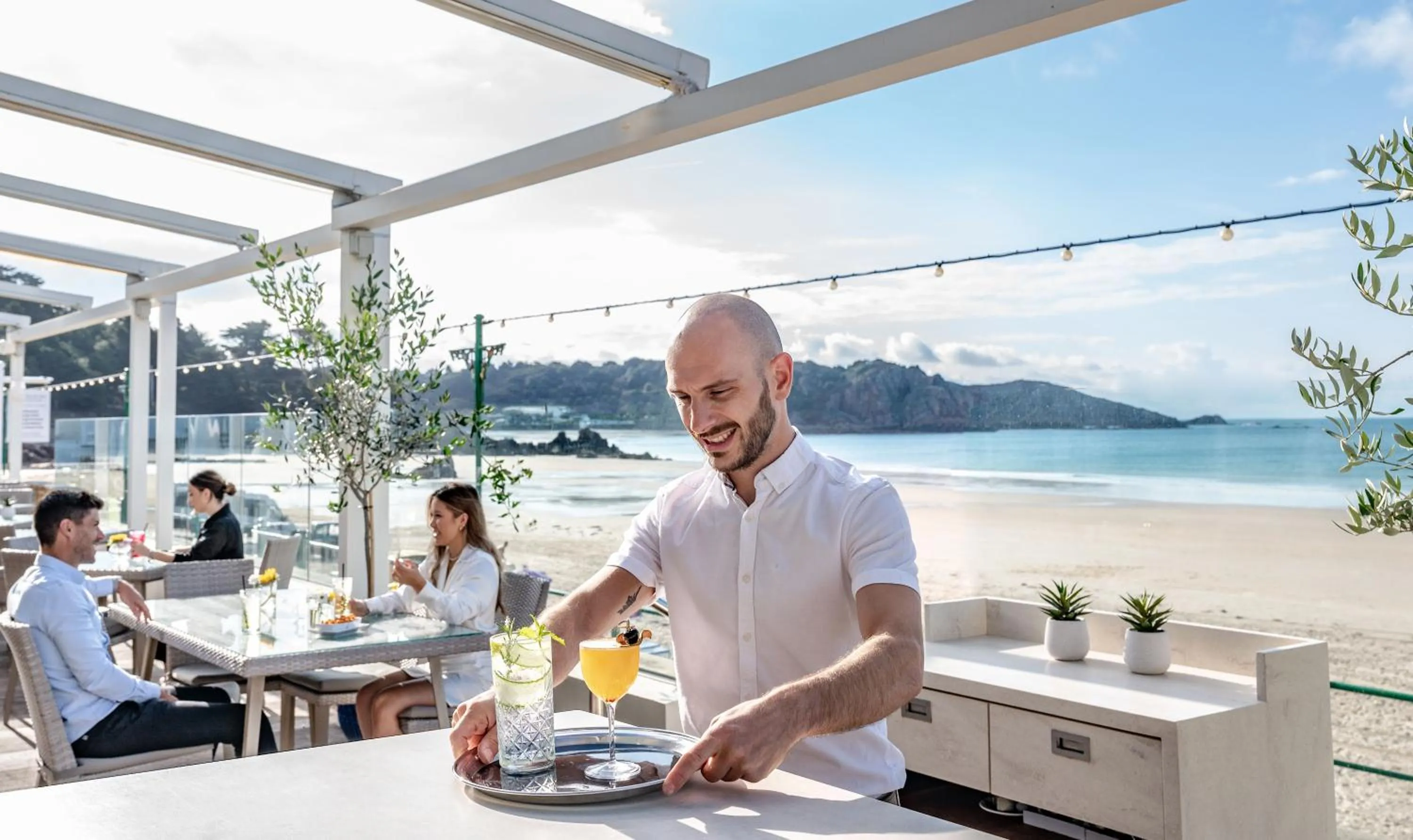 Balcony/Terrace in L’Horizon Beach Hotel & Spa