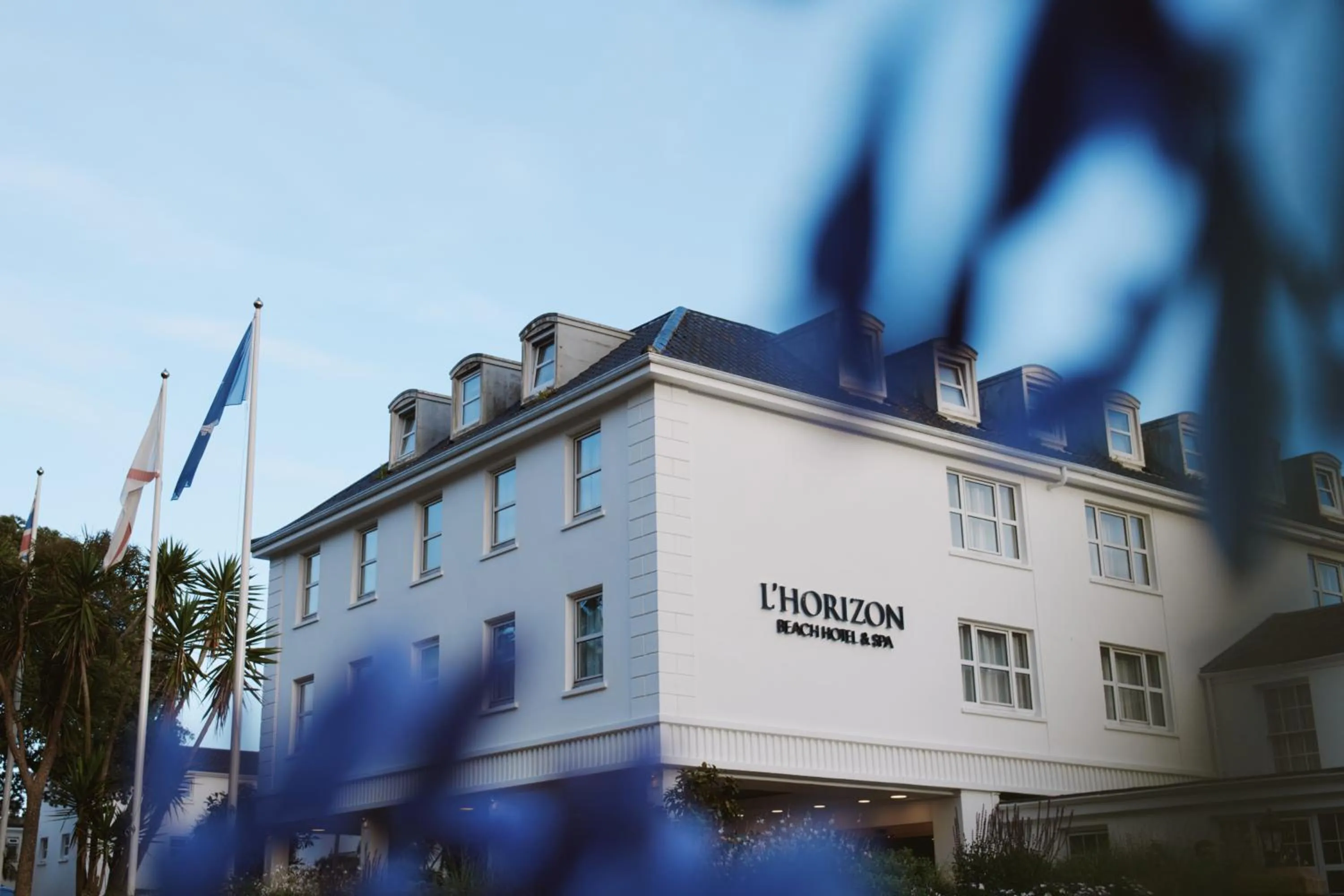 Property building in L’Horizon Beach Hotel & Spa