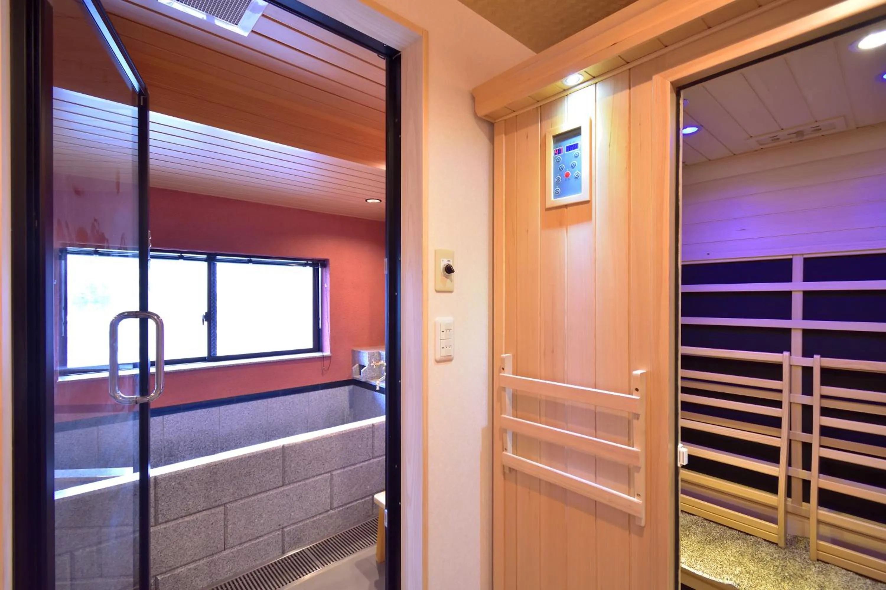 Bathroom in こんぴら温泉 貸切湯の宿 ことね