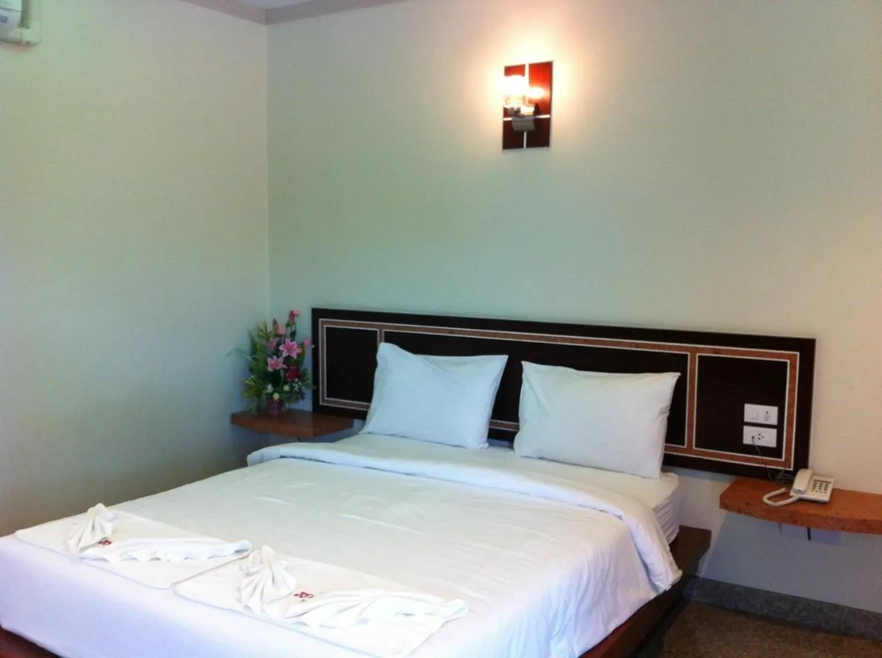 Bed in Smile Resort Thungsong