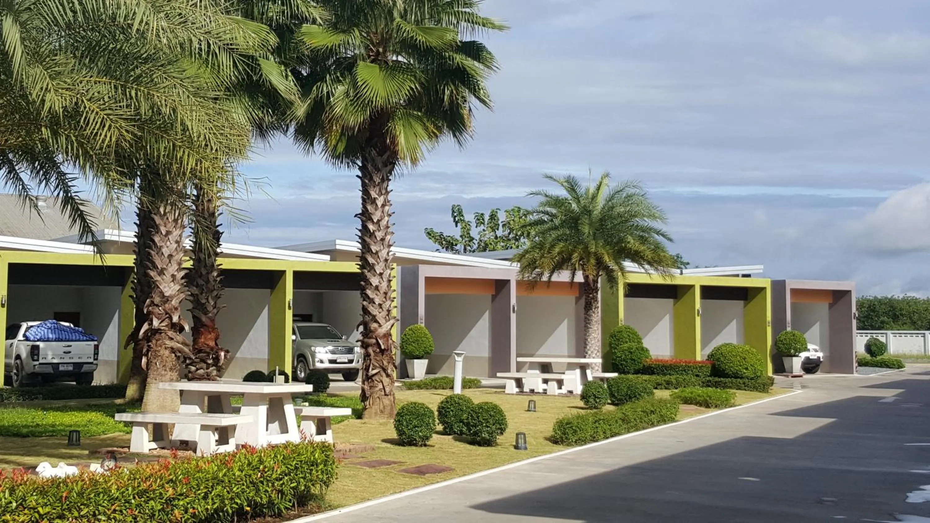 Smile Resort Thungsong