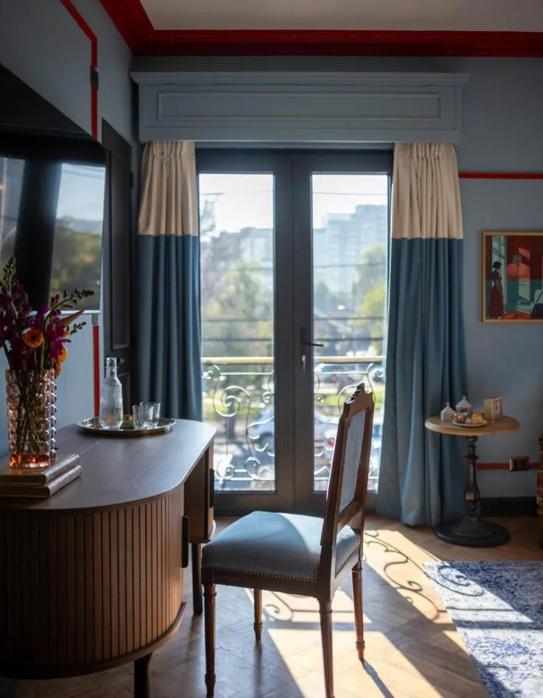 Living room in Casa Cecilia Santiago