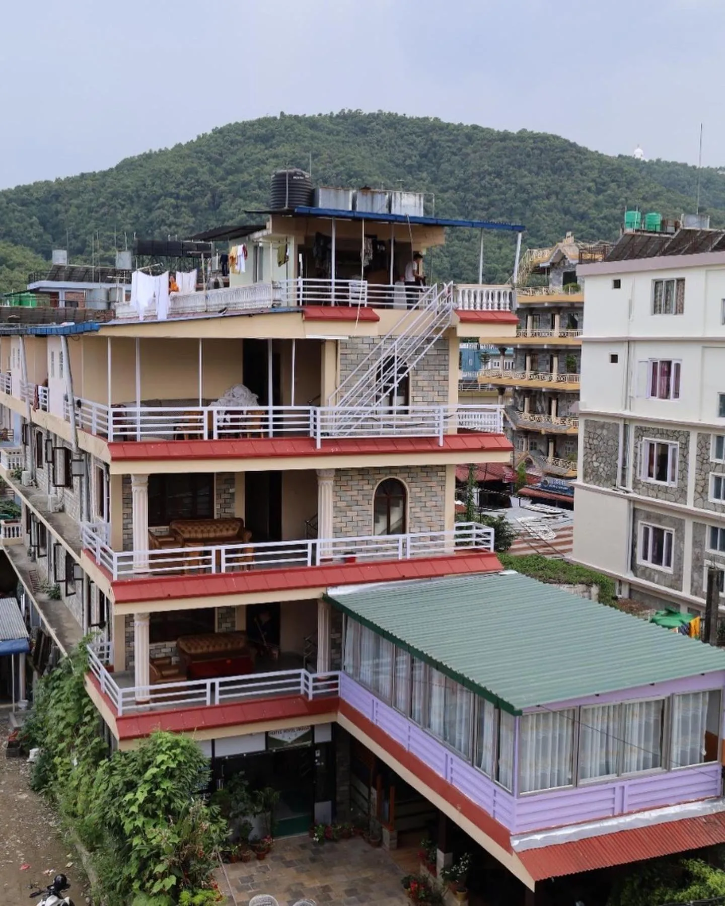 Property building in Hotel Royal Image