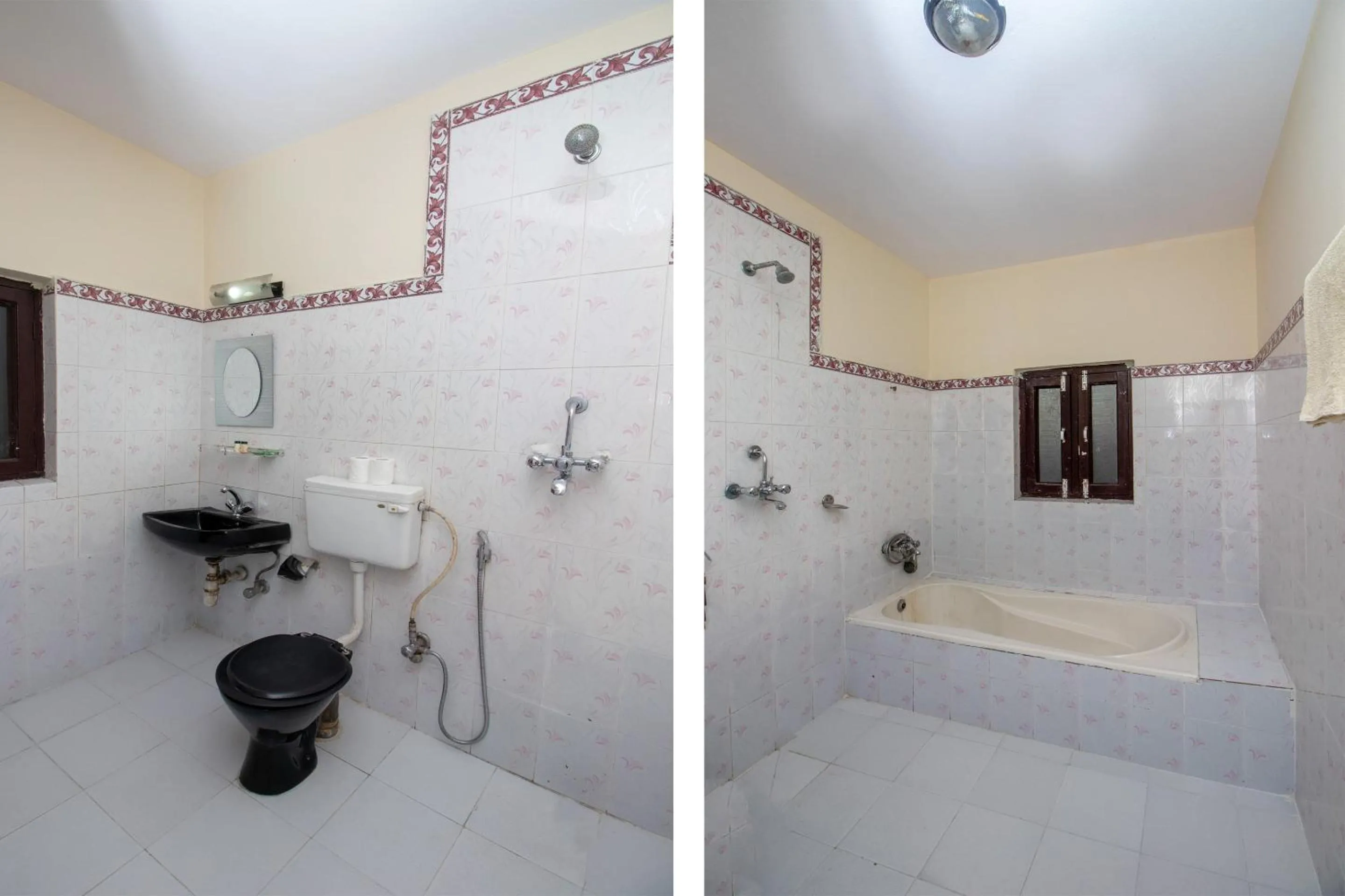 Bathroom in Hotel Royal Image