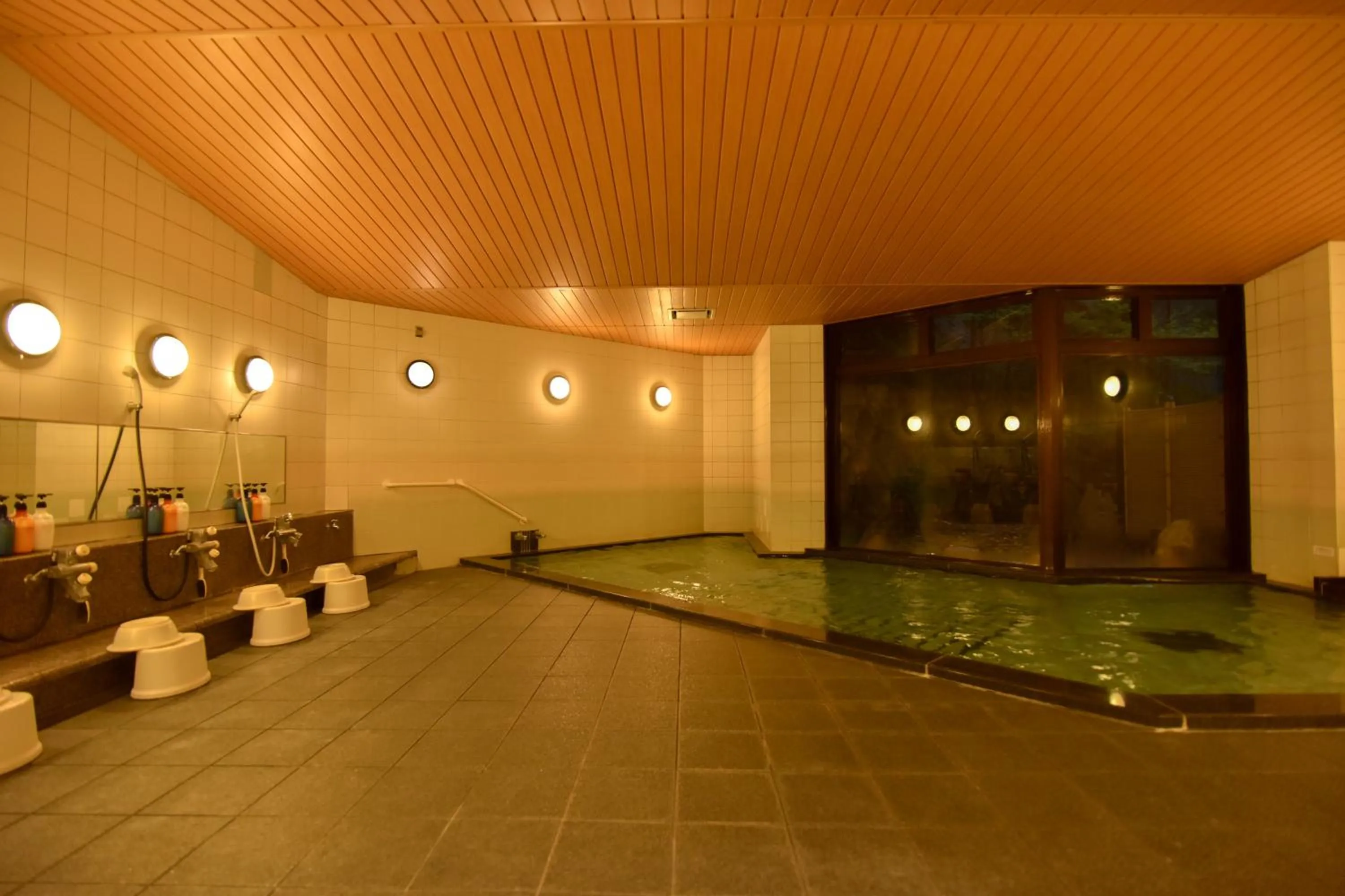 Public Bath in Miyajima Morinoyado