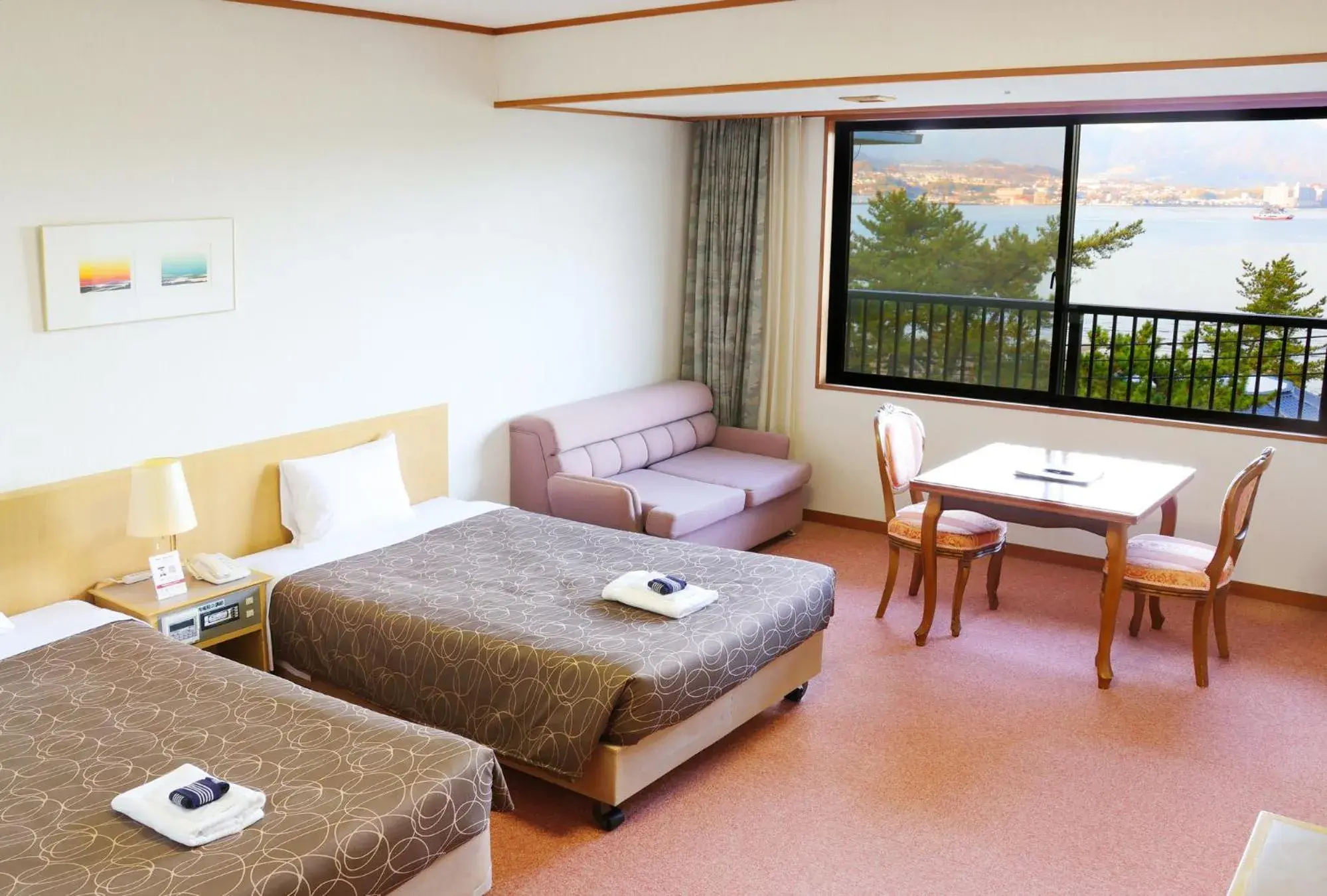 Twin Room with Private Bathroom in Miyajima Morinoyado Twin Room with Private Bathroom in Miyajima Morinoyado