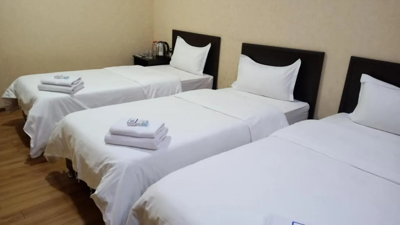 Photo of the whole room, Bed in Hayot Hostel