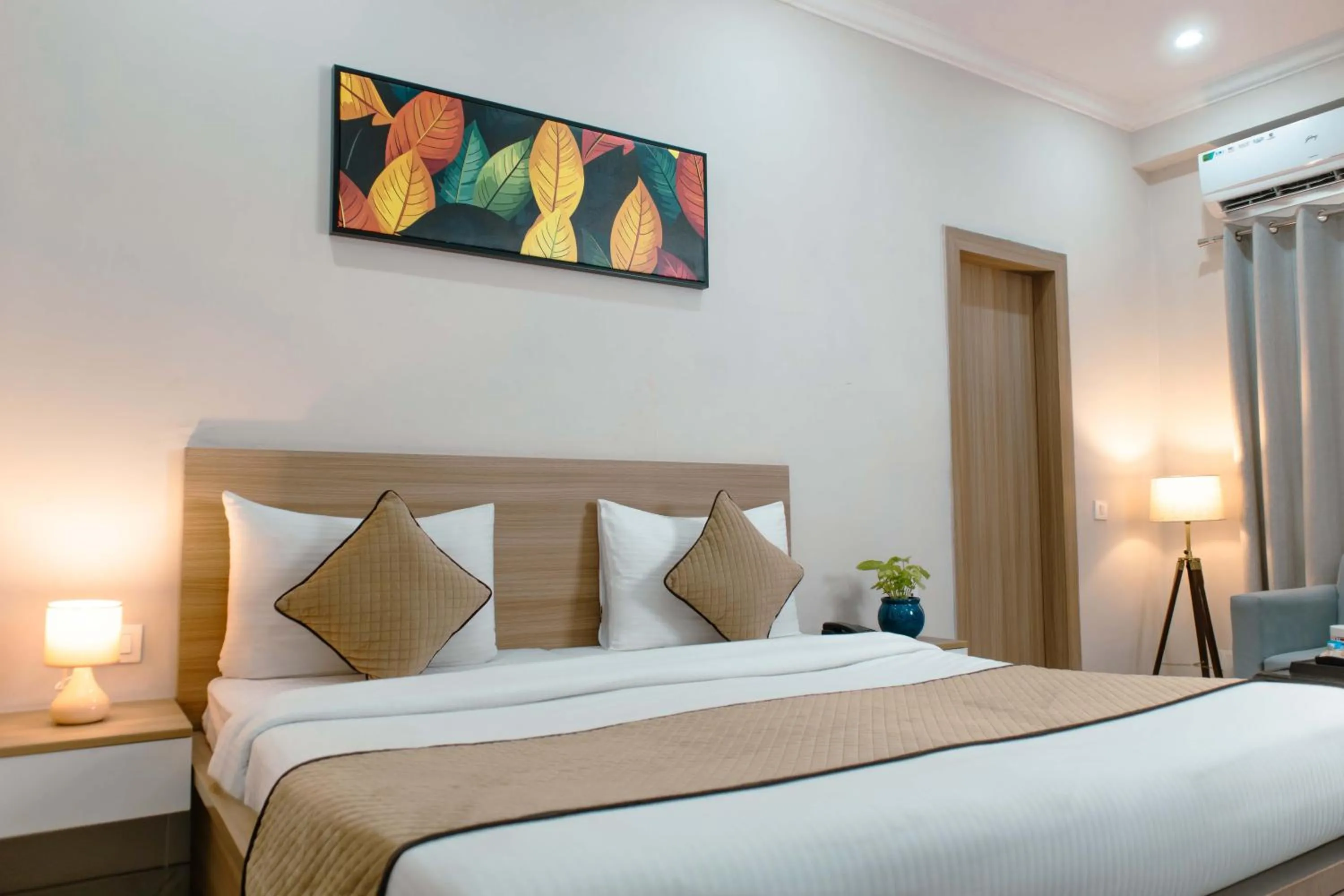 Photo of the whole room, Bed in STEPiNN - Ess Kay Ess Villa